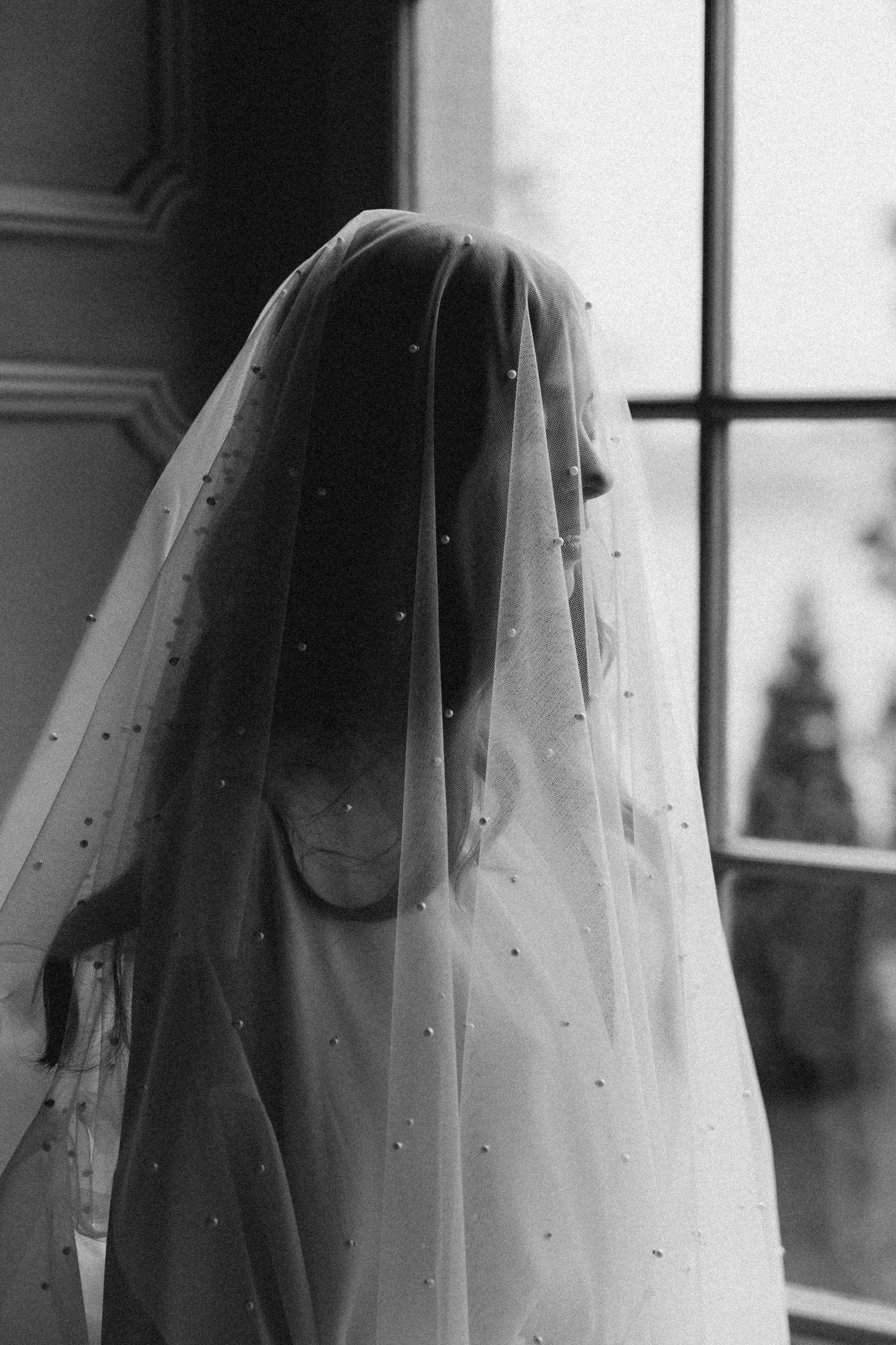 Wedding photographer Switzerland, Italy. Timeless, fashion, editorial. Wedding and Family Photographer Switzerland and Italy. Valeria Diaz