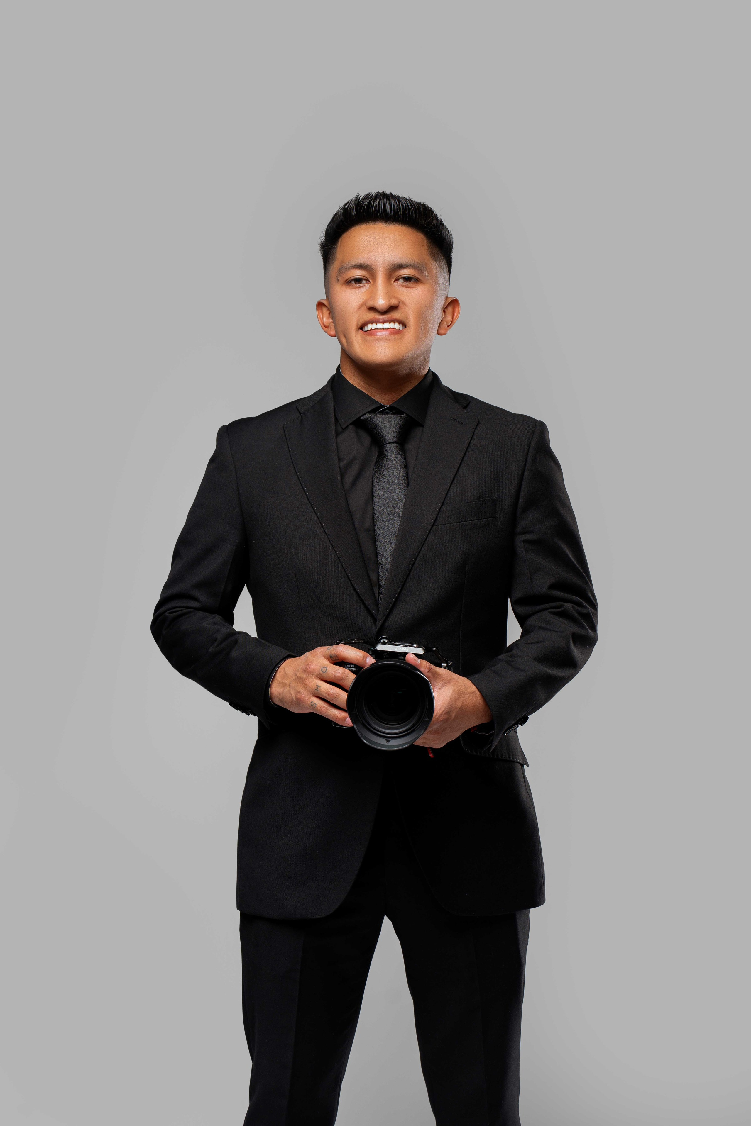 Sobre Mí. Fotógrafo de bodas en Loja Ecuador | Piero Alvarez PH