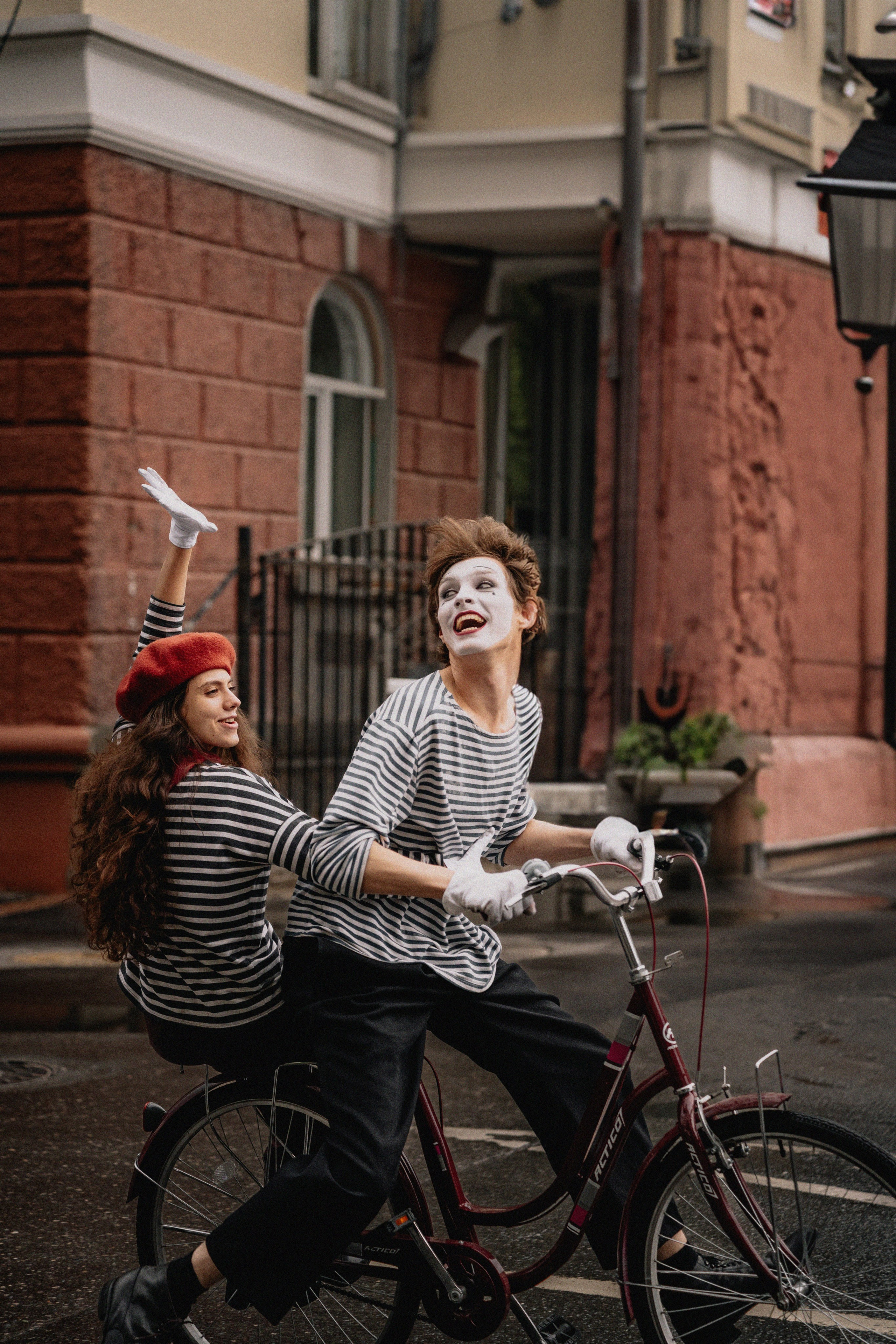 ENGAGEMENT. Wedding and family photographer and videographer PA, NJ, NY, DE, MD