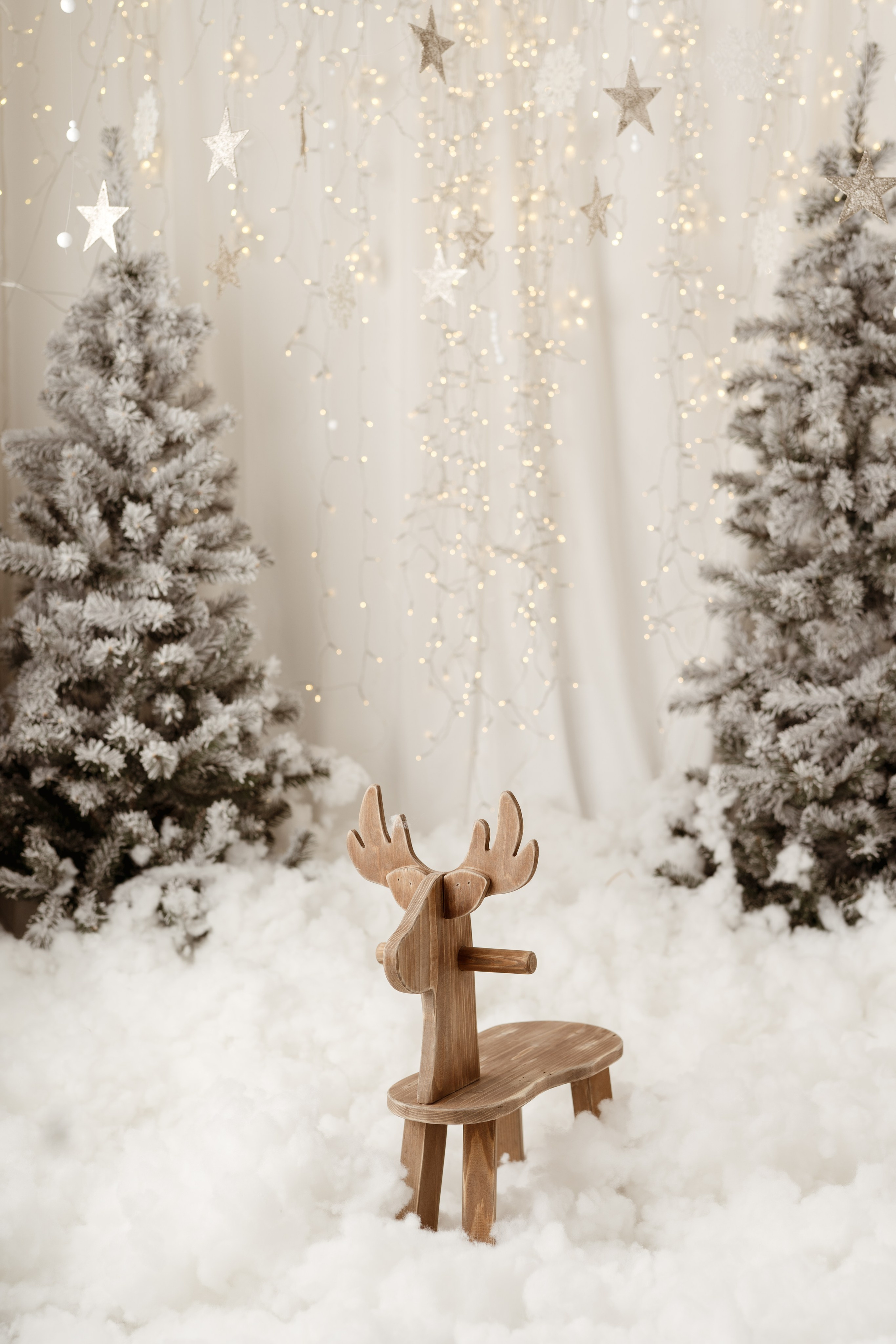 Radosne chwile razem z synkiem pod czas świąteczne sesji fotograficznej w Łodzi.