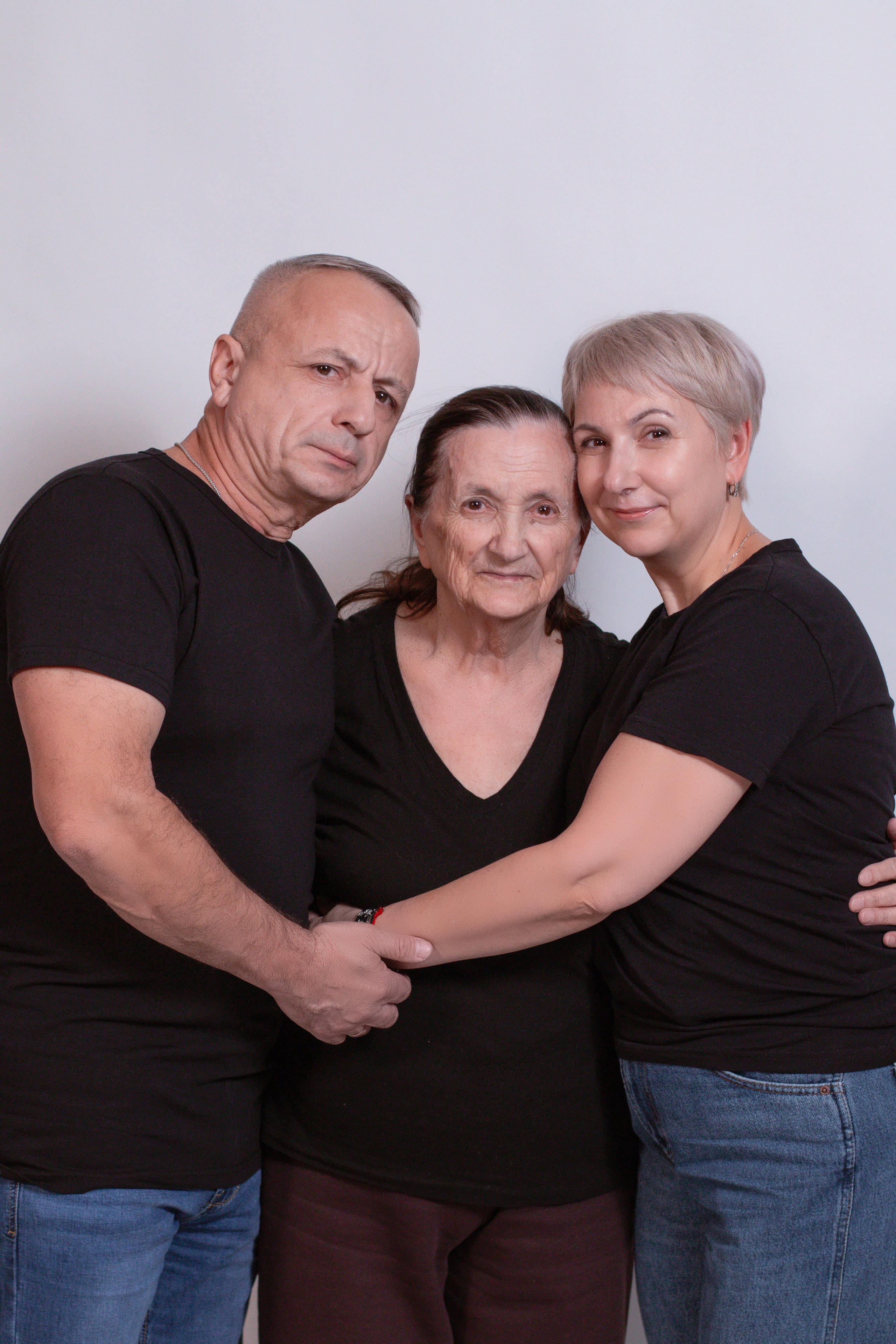 Фотосессия материнства в Бельцах — мама и дети