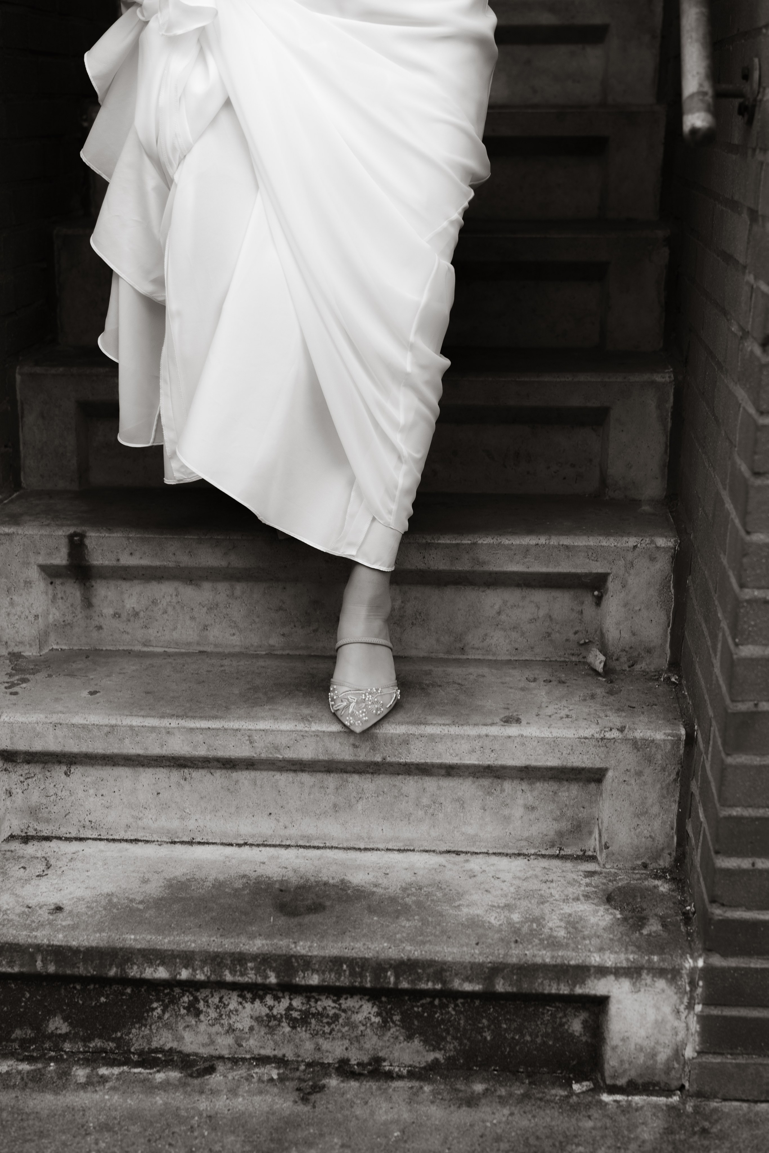 Services. Nanda Hess | Couples, Family, Motherhood & Elopement Photographer in the Netherlands