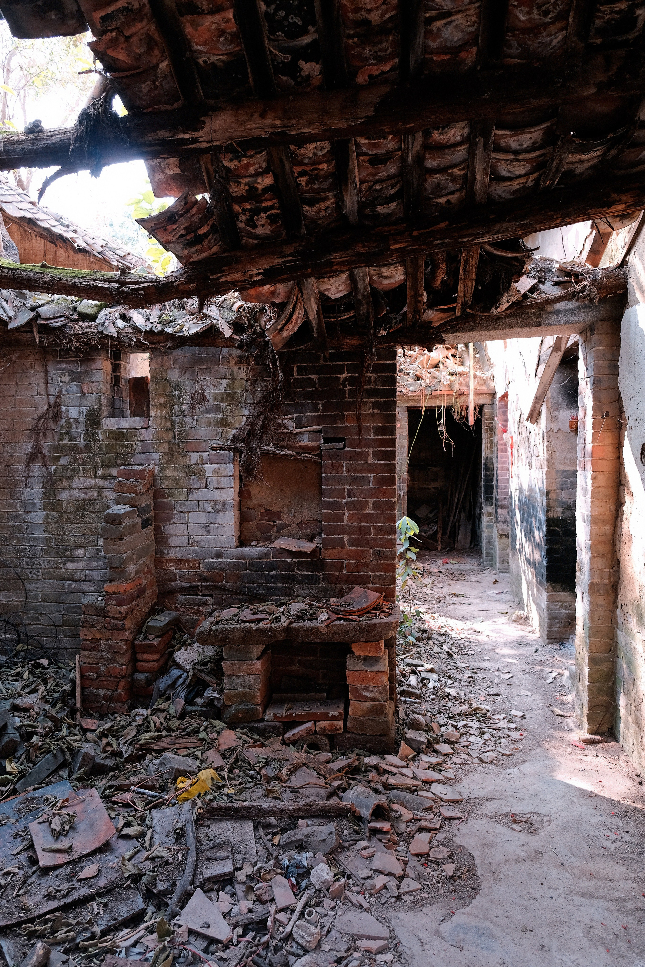 Old houses Guangzhou LangTou Village China 🇨🇳 Street Photography