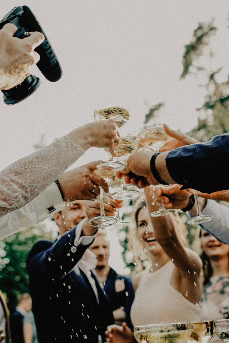 Info. Sky Films — Wedding videographer, свадебное видео, kāzu filmēšana. Rig