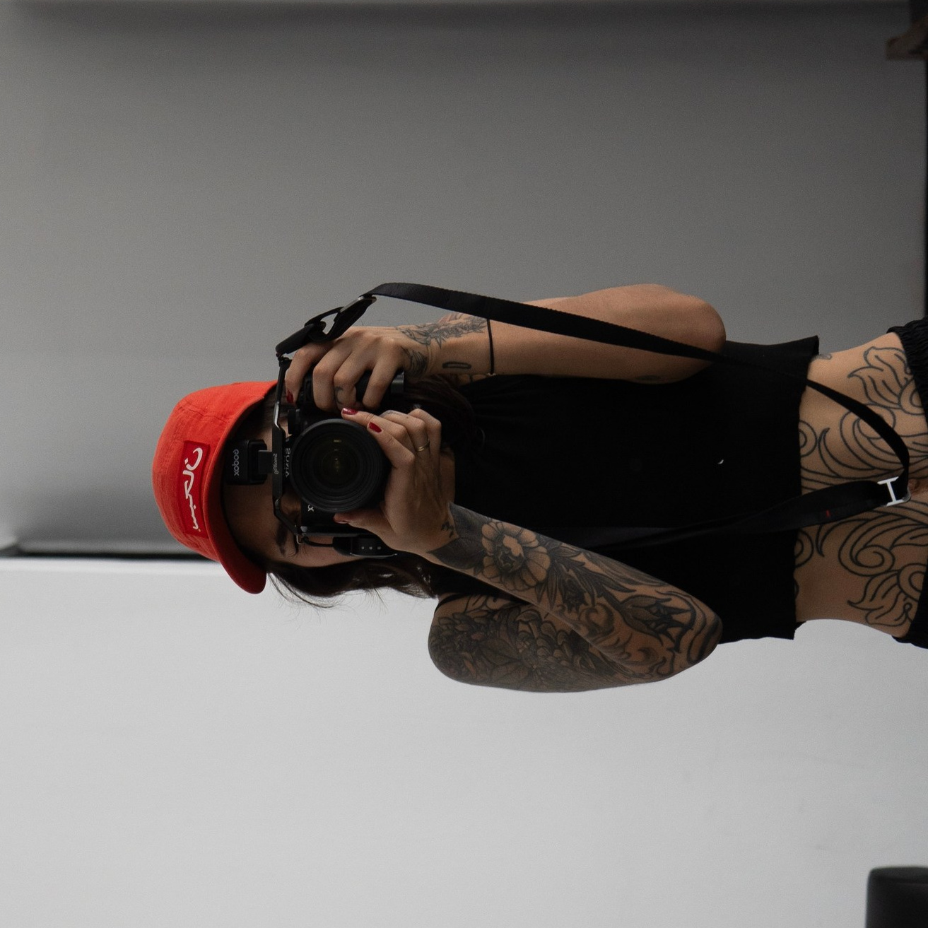 DEYA BELTRAN Makeup Artist, Photographer & videos