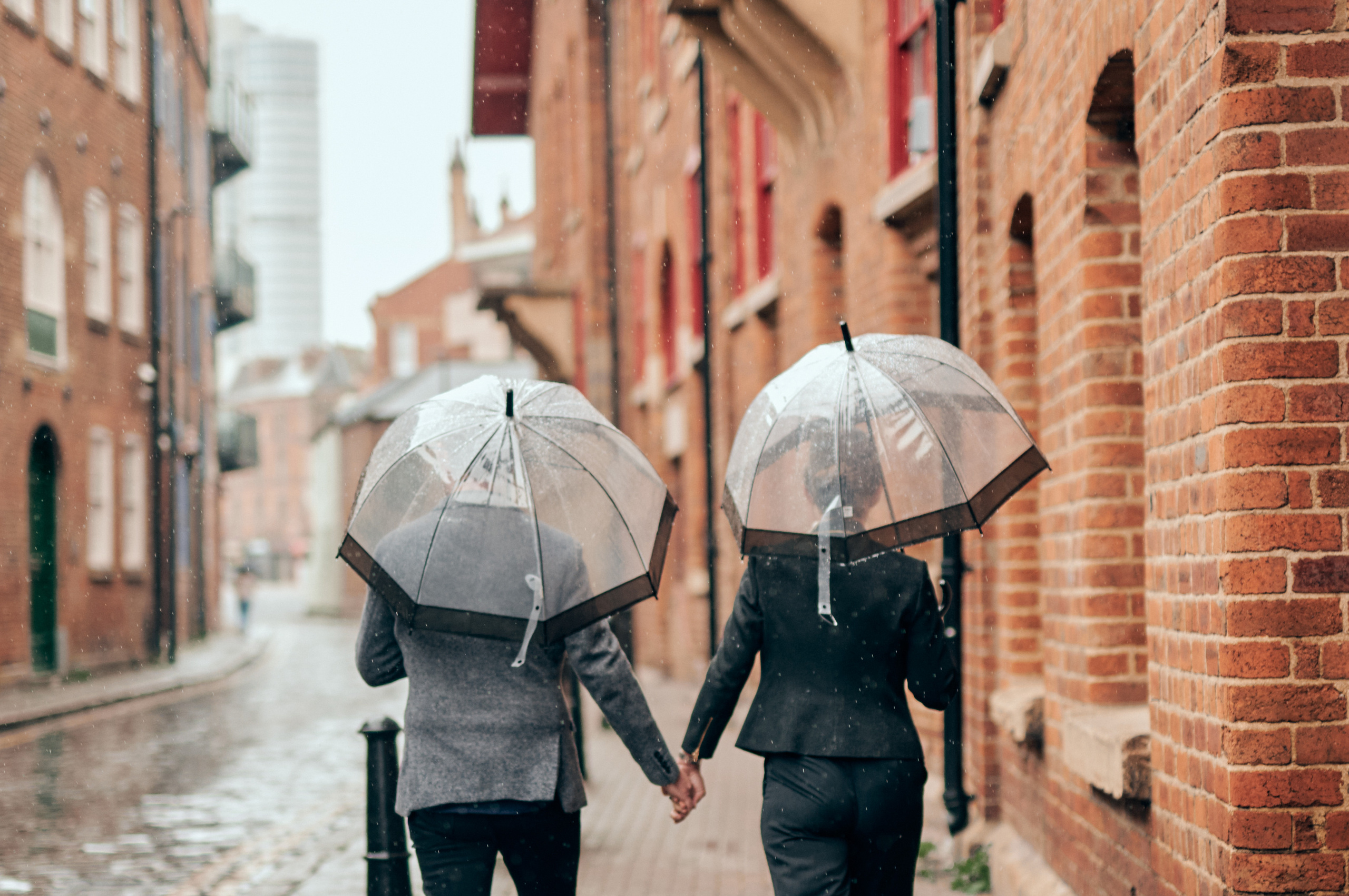 Rainy Day Photoshoot | Moody & Romantic Leeds Session. Rapley Photography | West Yorkshire Wedding & Portrait Photographer