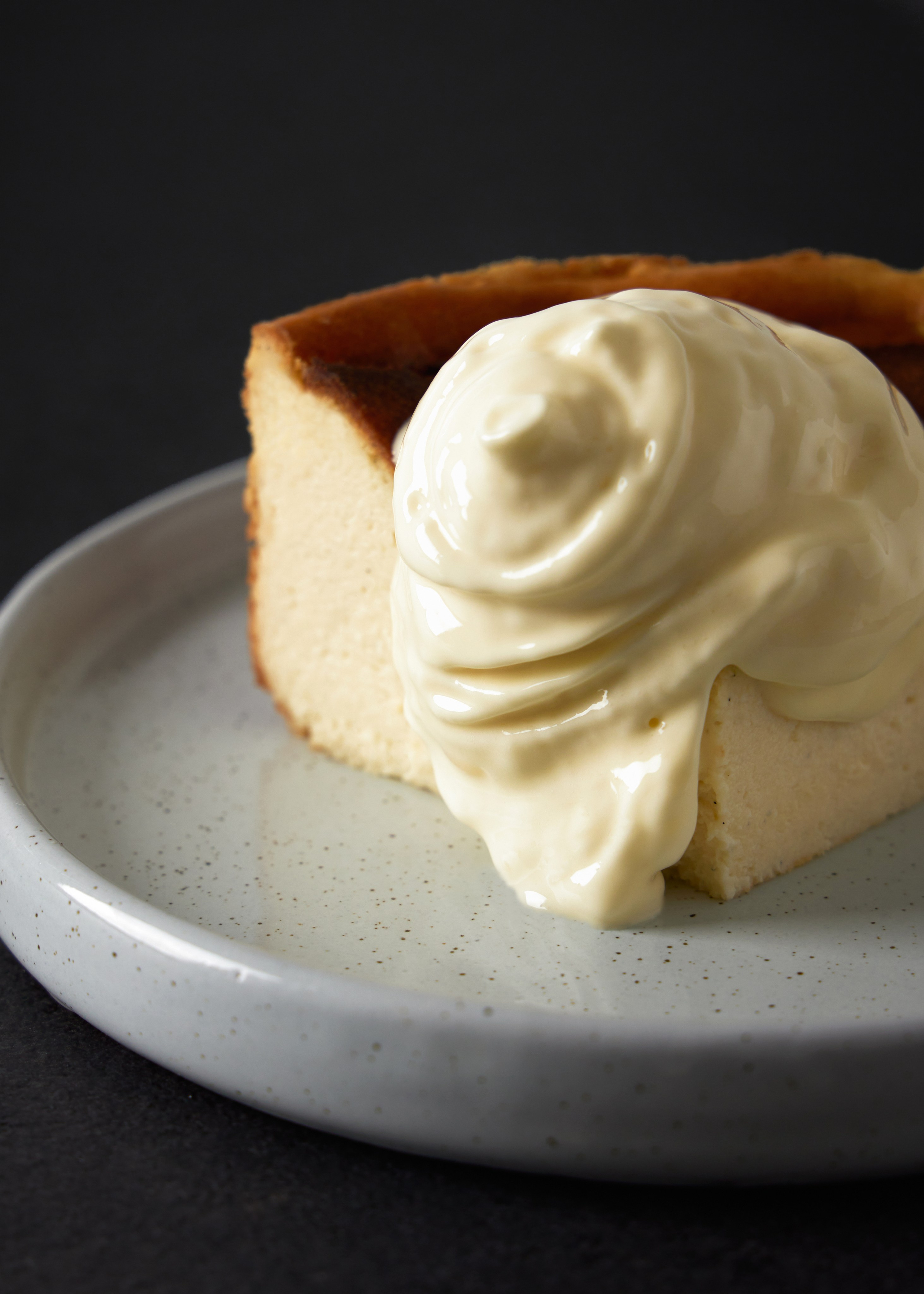 Burnt Cheesecake or Basque Cheesecake