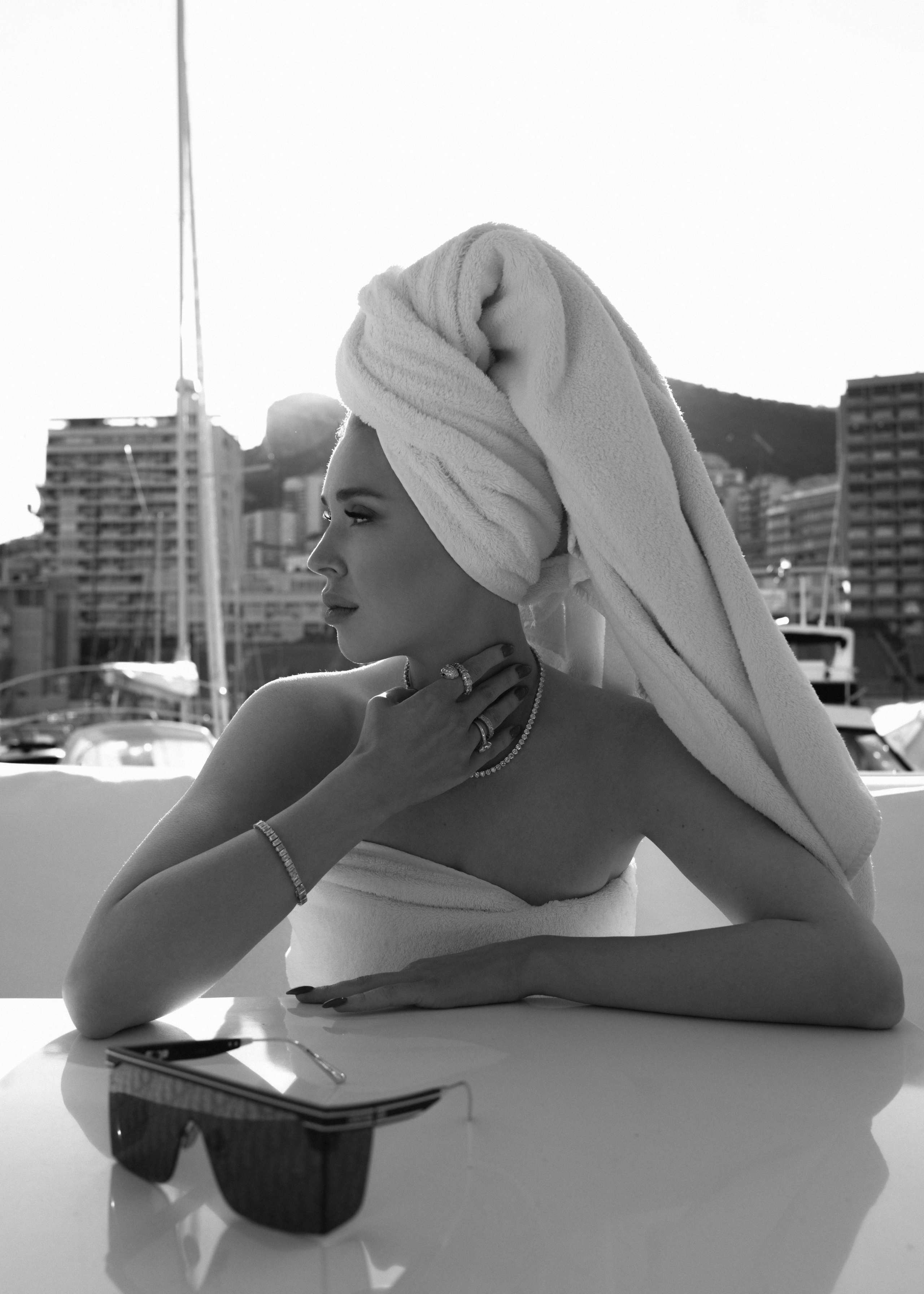 Sedinta Foto Bridal boudoir București | Cadou special pentru mire