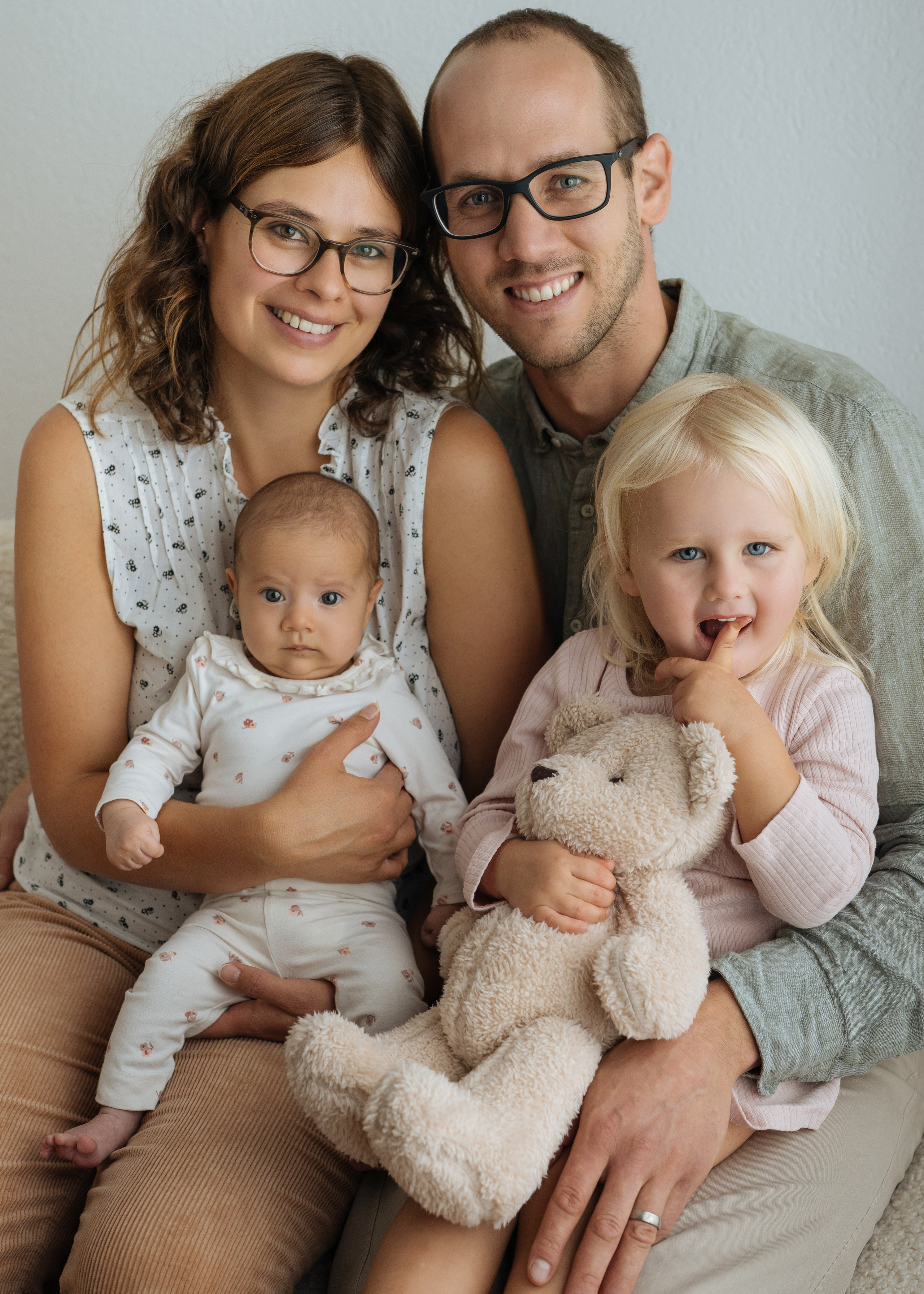 Newborn Shooting. Katerina Sellitti - Newborn Fotografin aus Bern. Schweiz
