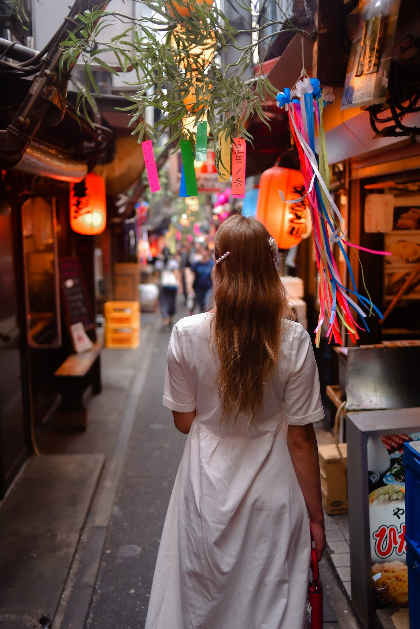 Services Ru. Photographer in Tokyo, Japan