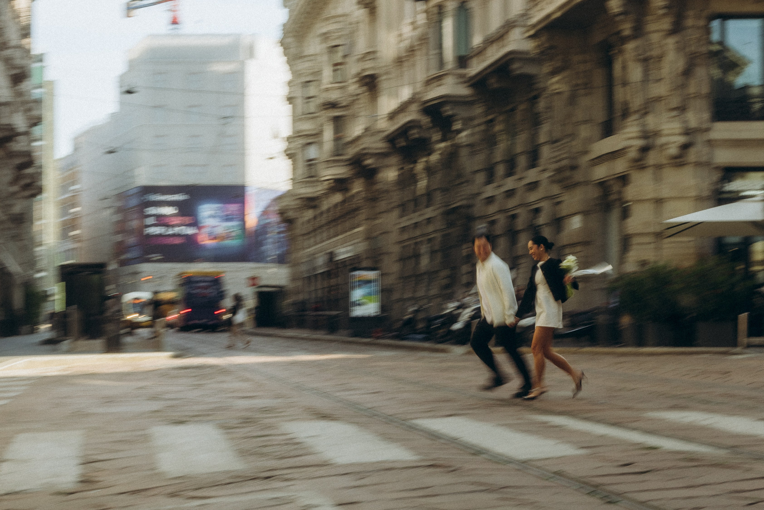 Engagement in Italy: 9 Tips for a Perfect Photoshoot. Anastasiia Buchinskaia Fotografa Milano