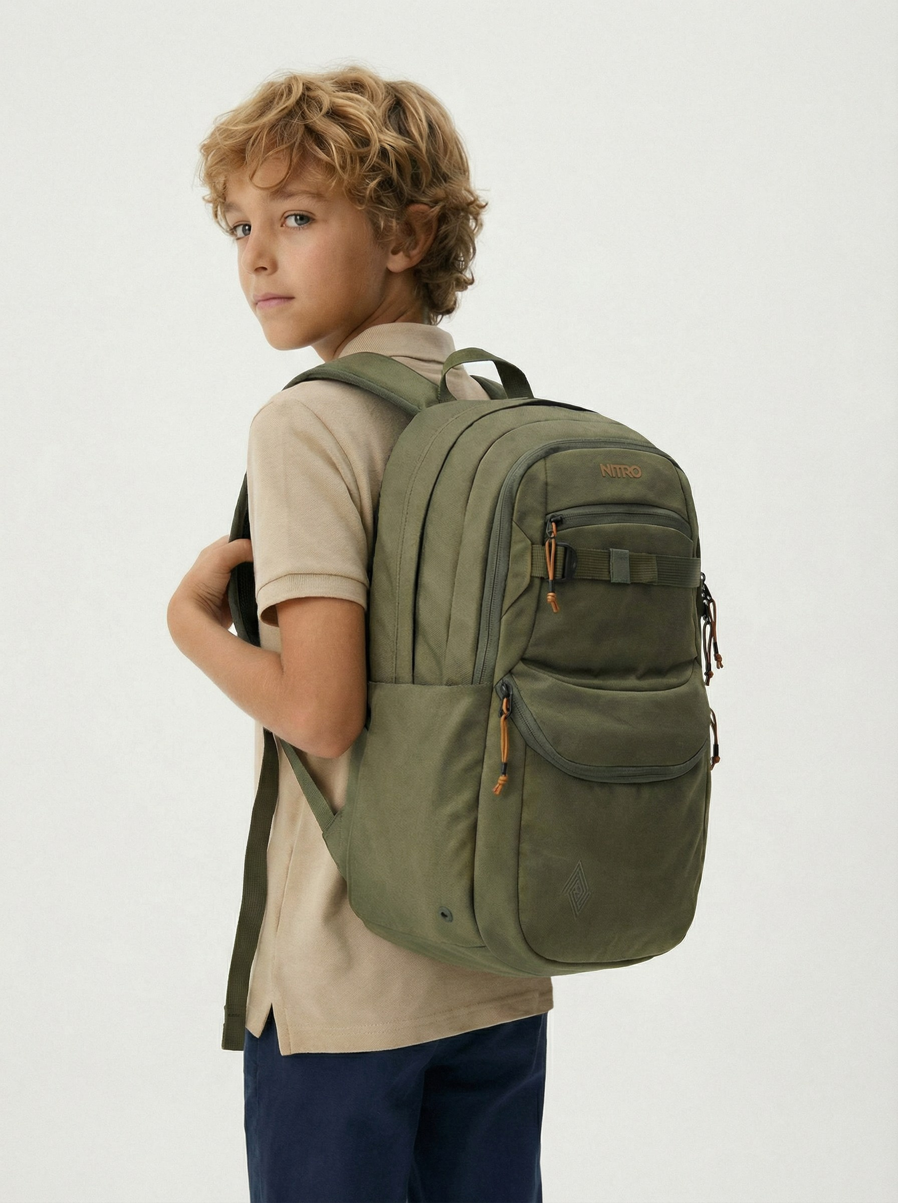 KI-Produktfotografie Hamburg I Professionelle Produktfotos mit AI-Technologie. Daria Medved e-commerce Produktfotografin, Amazonfotografin in Hamburg