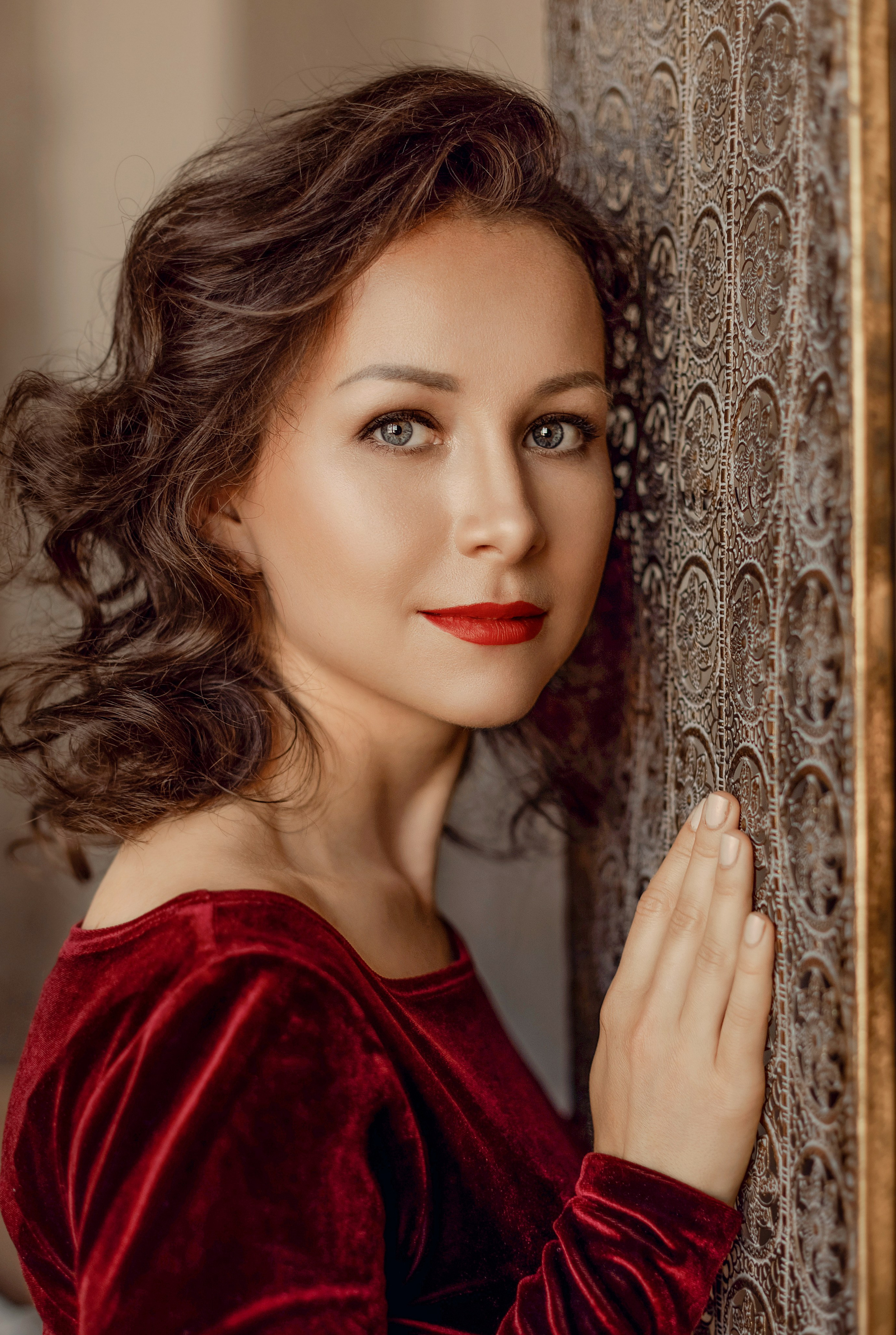 Mariage sur la plage de Saint-Tropez au coucher du soleil