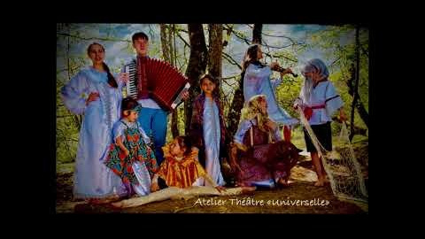 Théâtre «Universal». Mannequins, design, decoration, handmade, photographe…