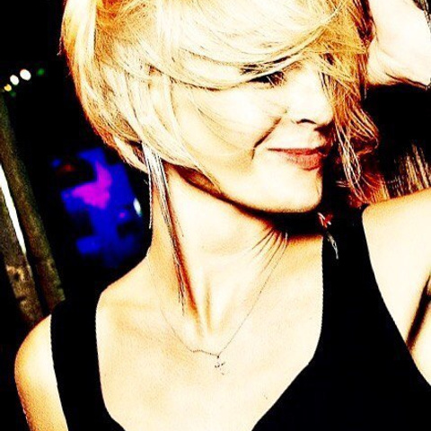 Reviews of the photographer in Sri Lanka. Photographer & wedding planner in Sri Lanka