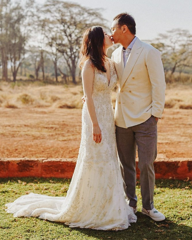 Iconic Giraffe Manor photography for pre-wedding portfolio