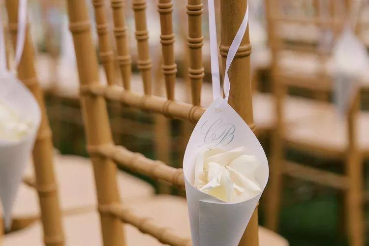 20 DOMANDE CHE TI AIUTANO A SCEGLIERE LO STILE DEL TUO MATRIMONIO