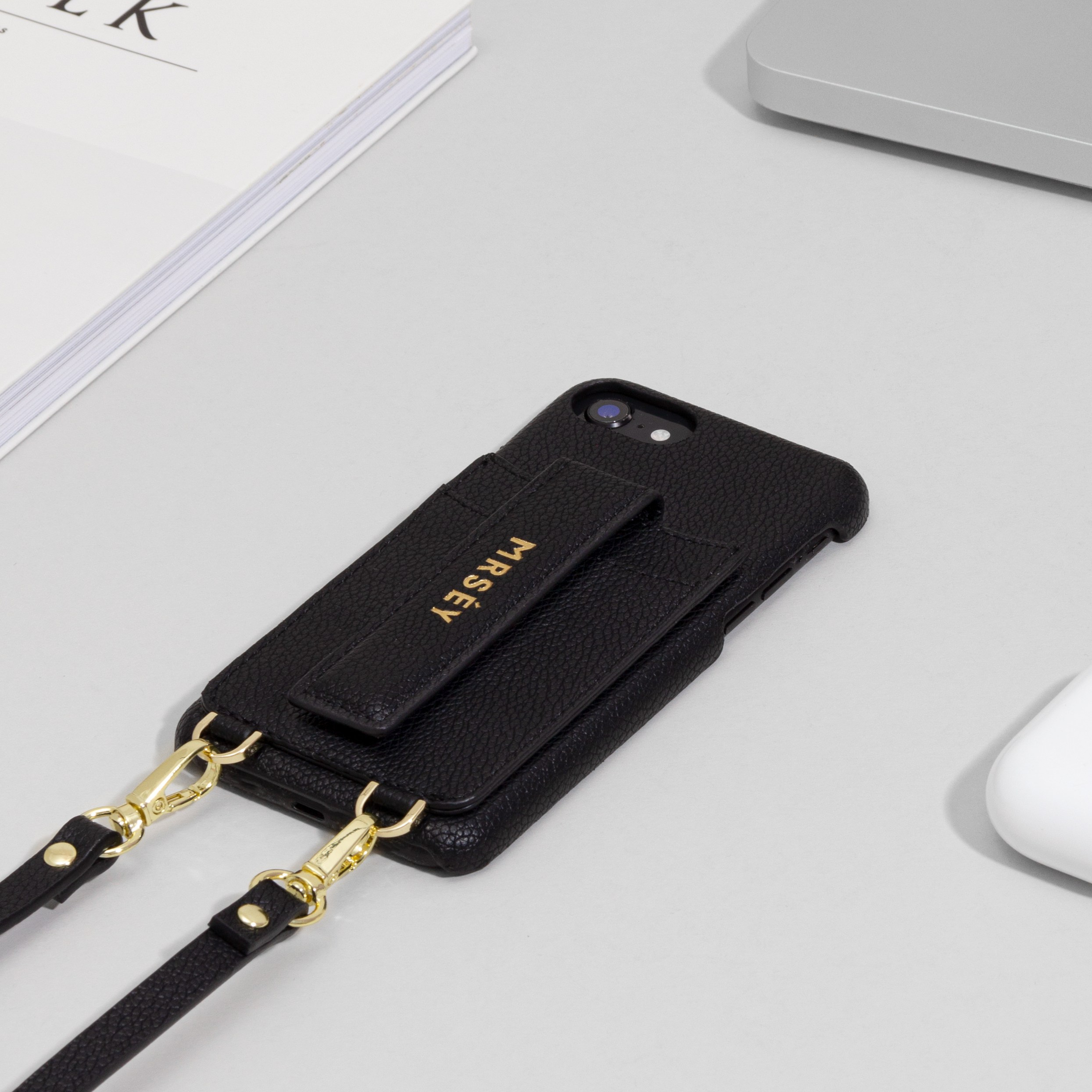 Leder Handyhülle Lifestyle-Foto – Produktfotografie für Website, Shop und Amazon