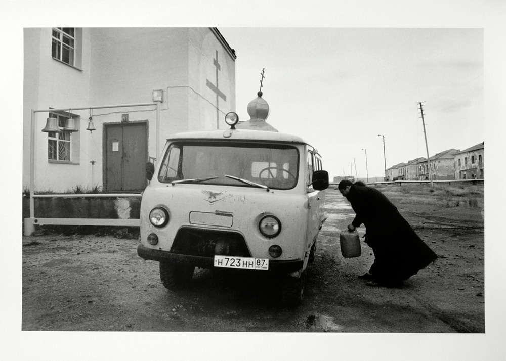 Print store / Rollei Vintage 132 FB warmton matt. Misha Maslennikov. Documentary photography. Odessa