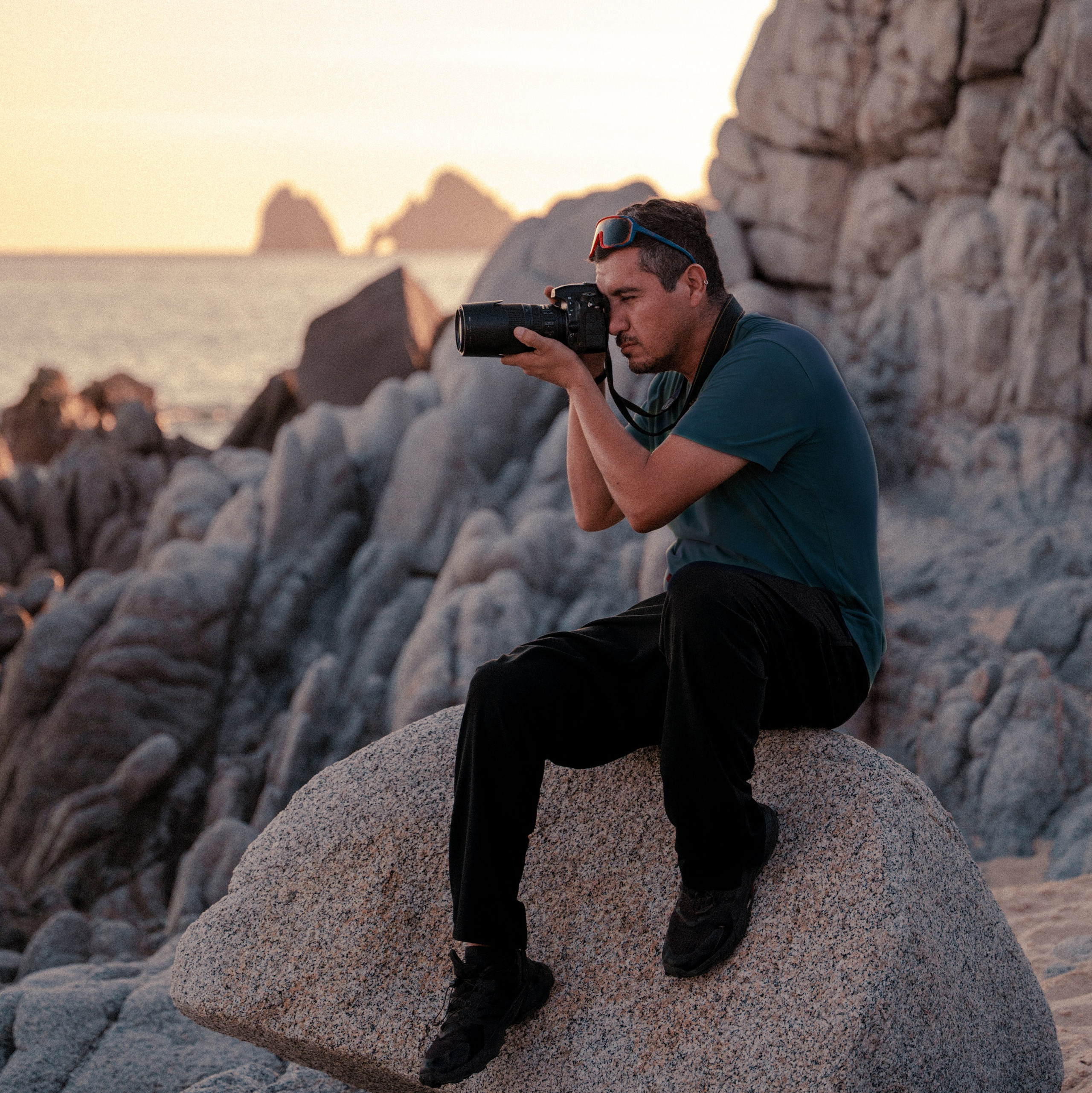 About Izrael Reyna | Los Cabos Wedding & Portrait Photographer. Los Cabos Wedding Photographer – Izrael Reyna