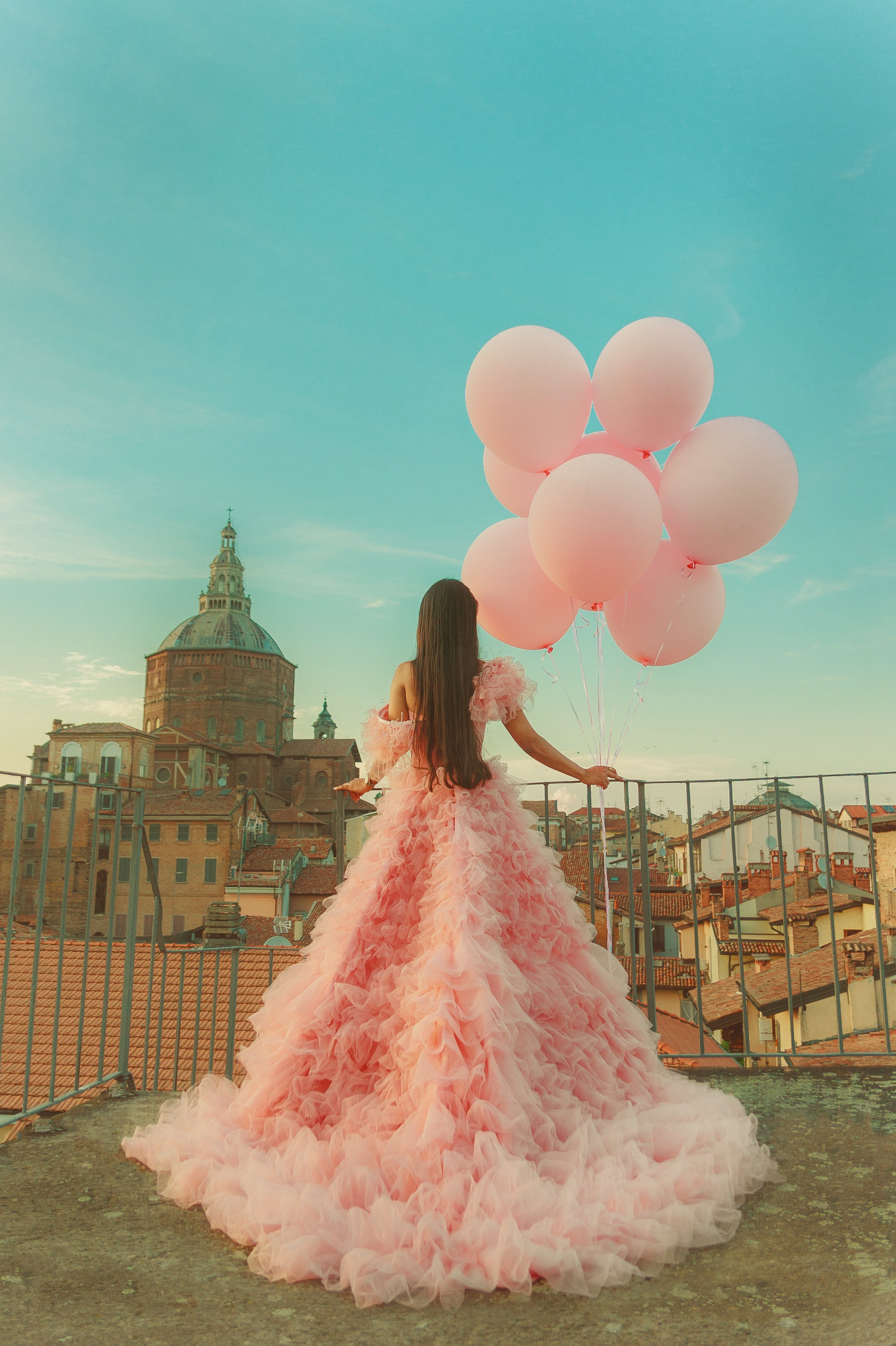 Services. Wedding and elopement photographer Italy Tuscany Como Milan Pavia Marija Galaka