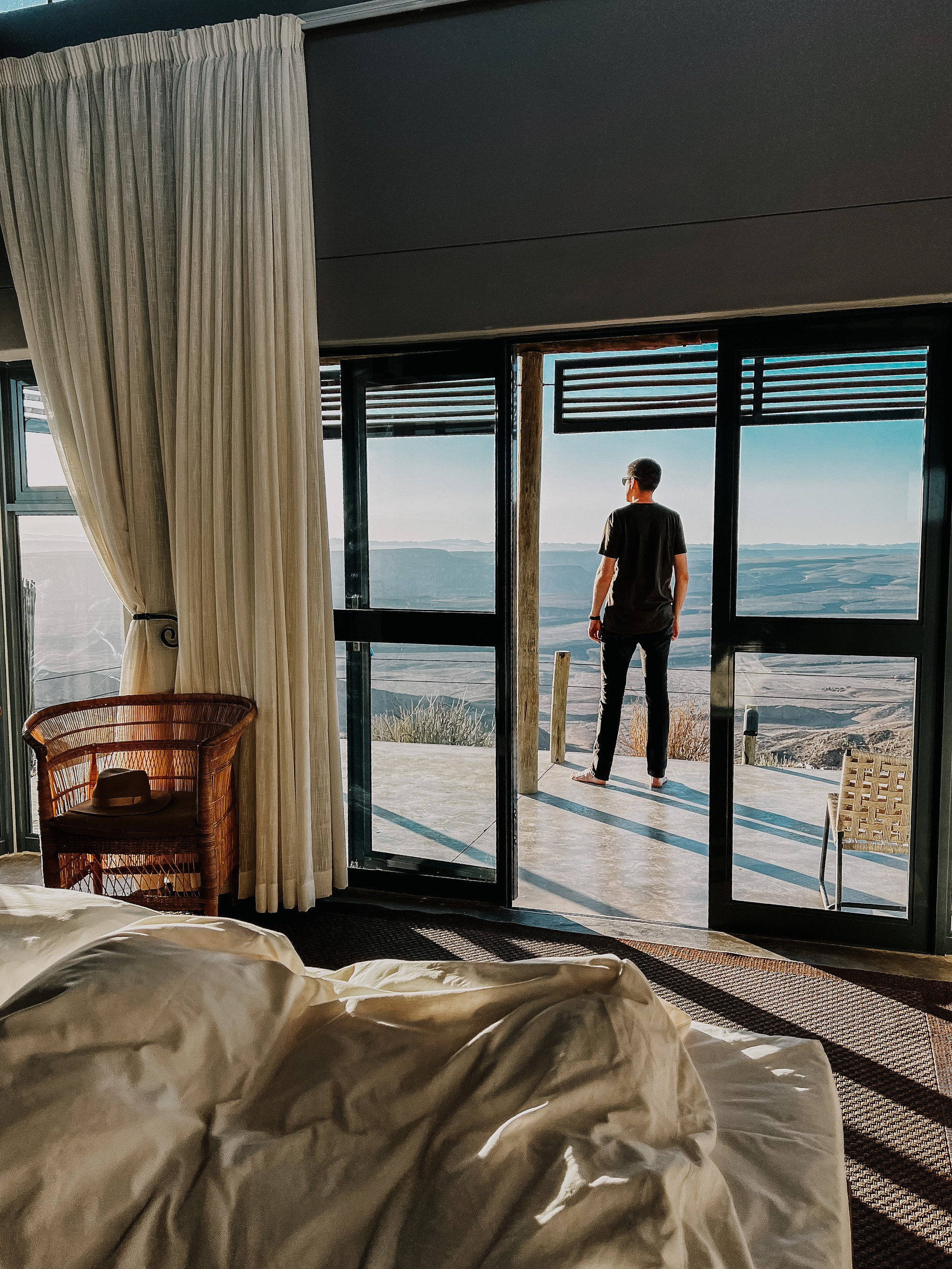 A few facts about us. Videographer and photographer in New York // MAKAROV.VIDEO