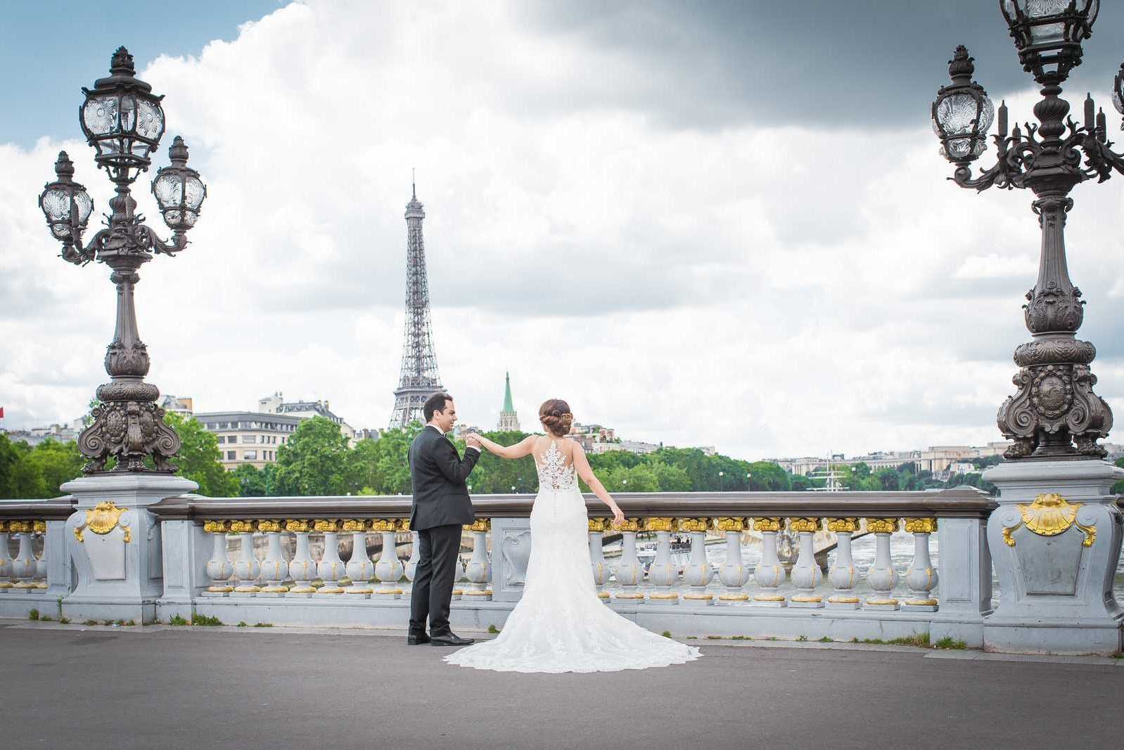 Top 7 Breathtaking Paris Elopement Locations. Photographe à Paris