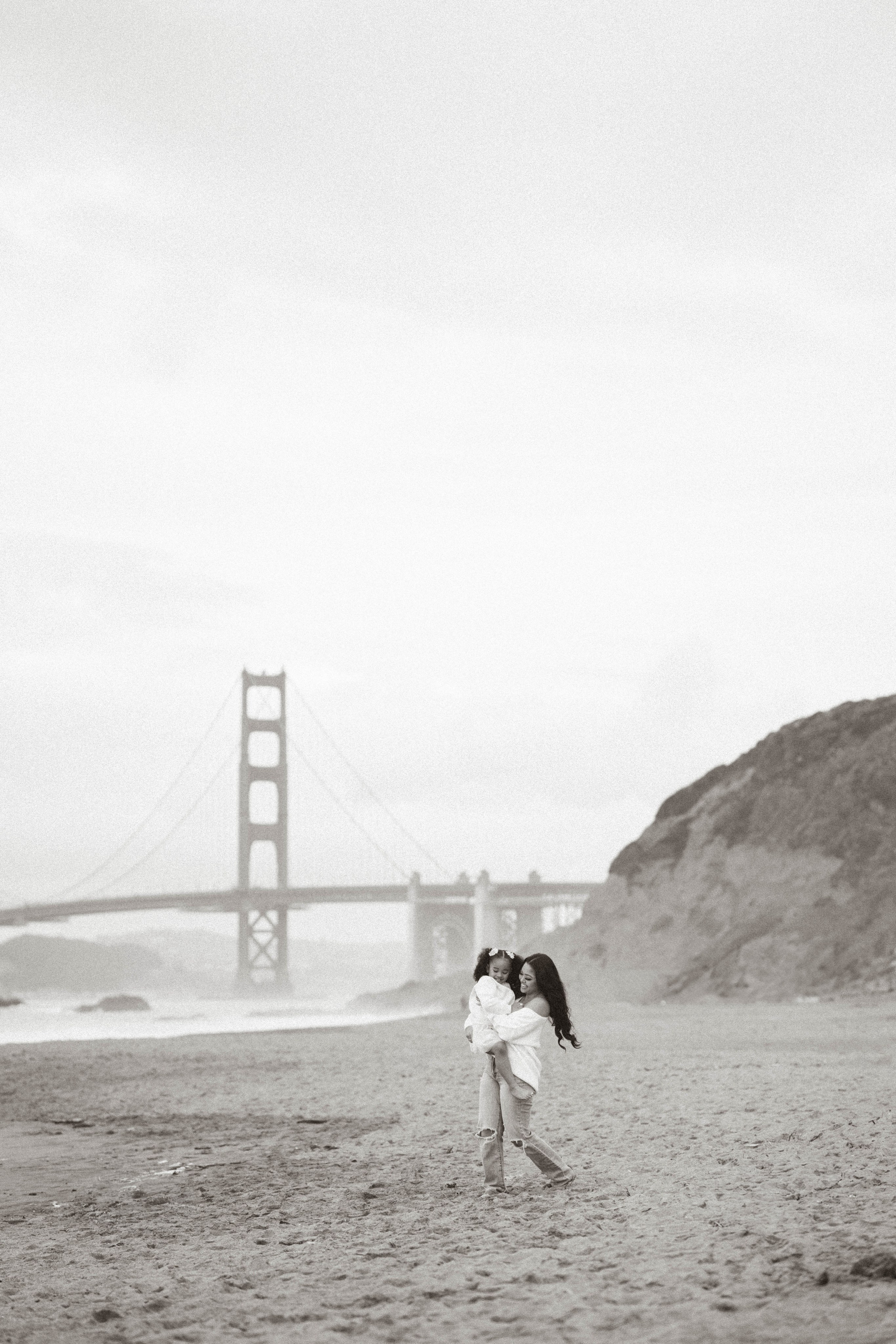 Contact. Chomoev Photography