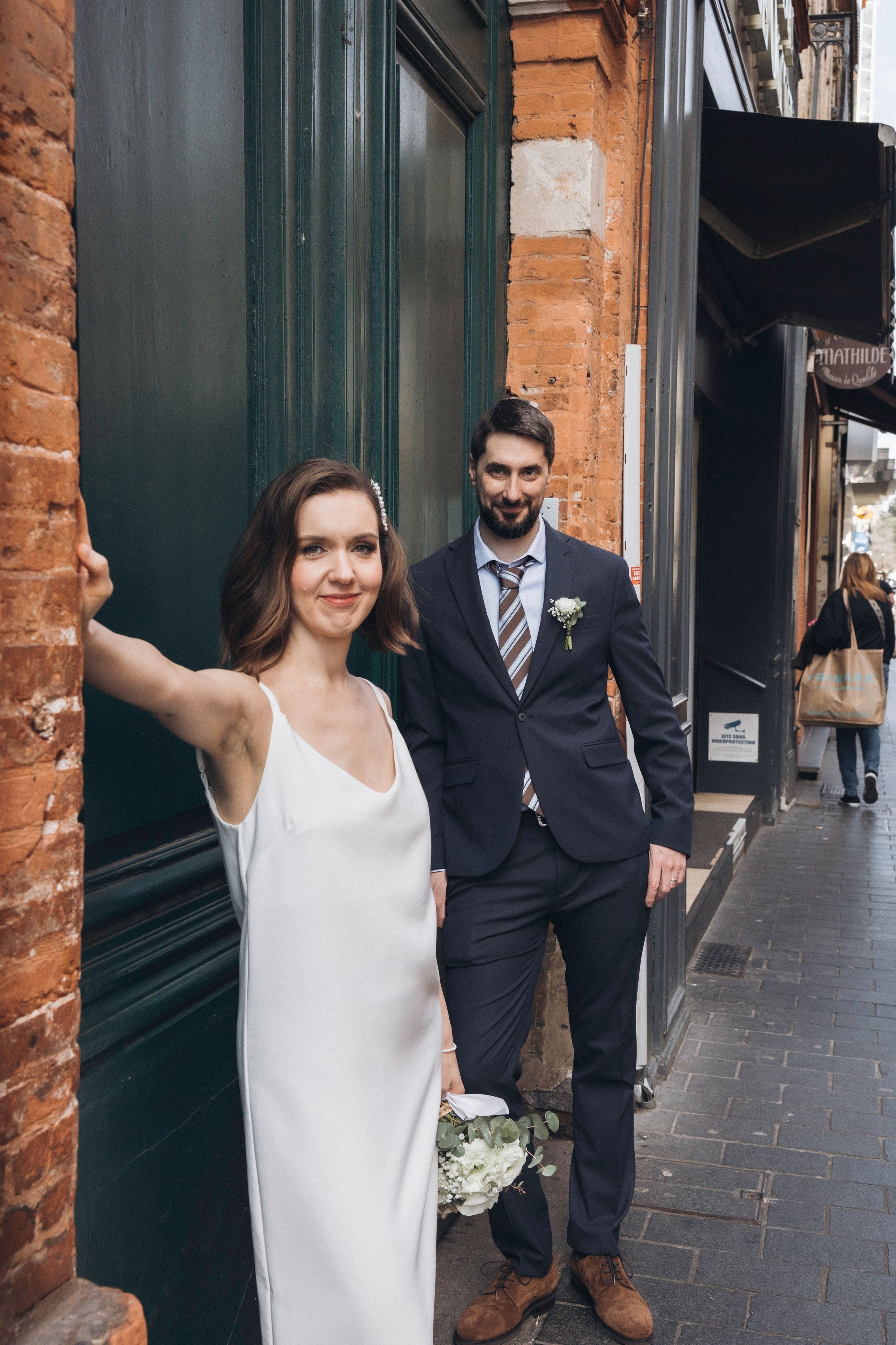 Wedding at the Capitole in Toulouse, France. Eugénie Smirnova — your photographer in Toulouse and southwest France