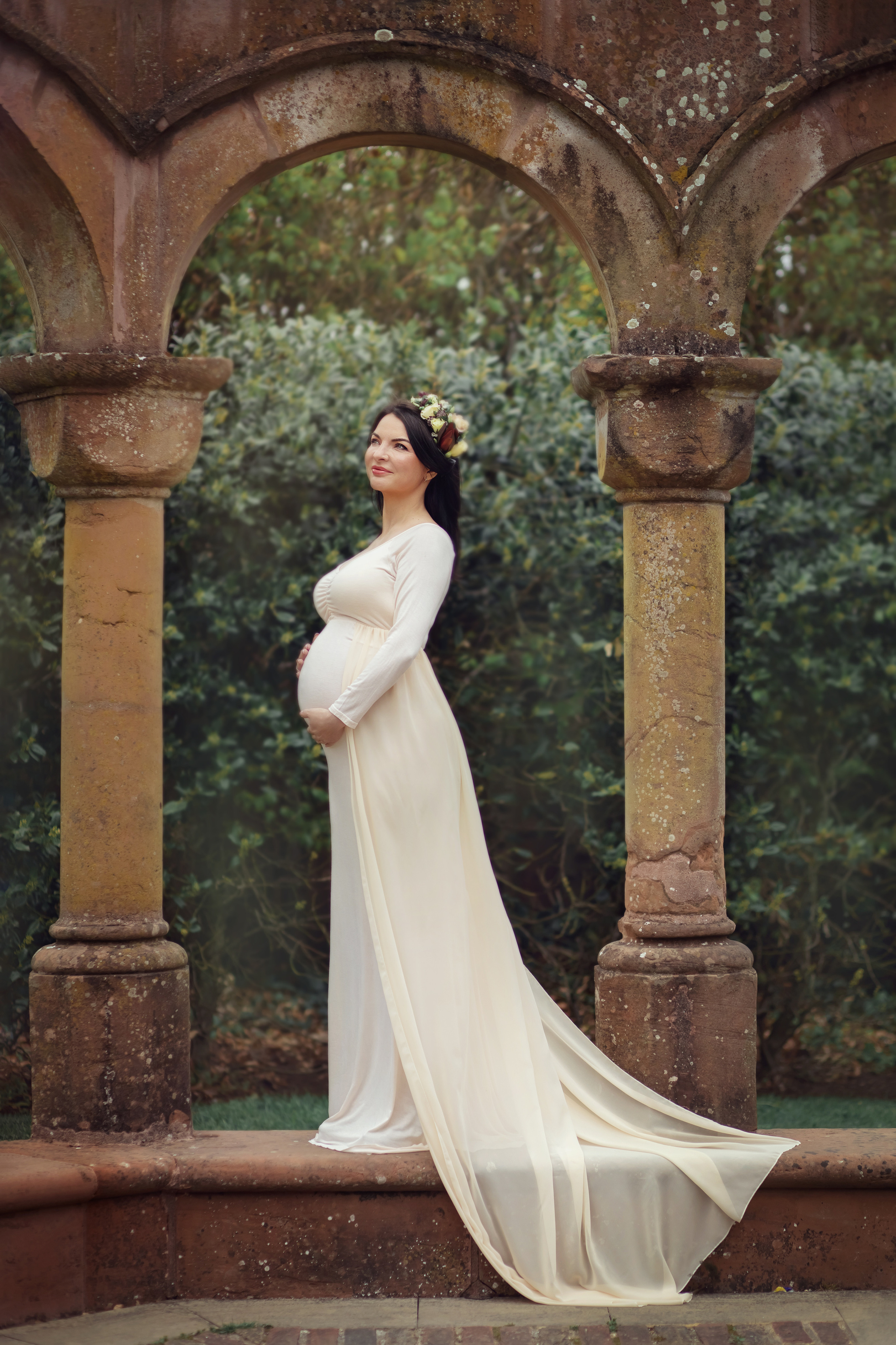 Family outdoor indoor photoshoot price London. Stevenage, Hertfordshire family and newborn photographer