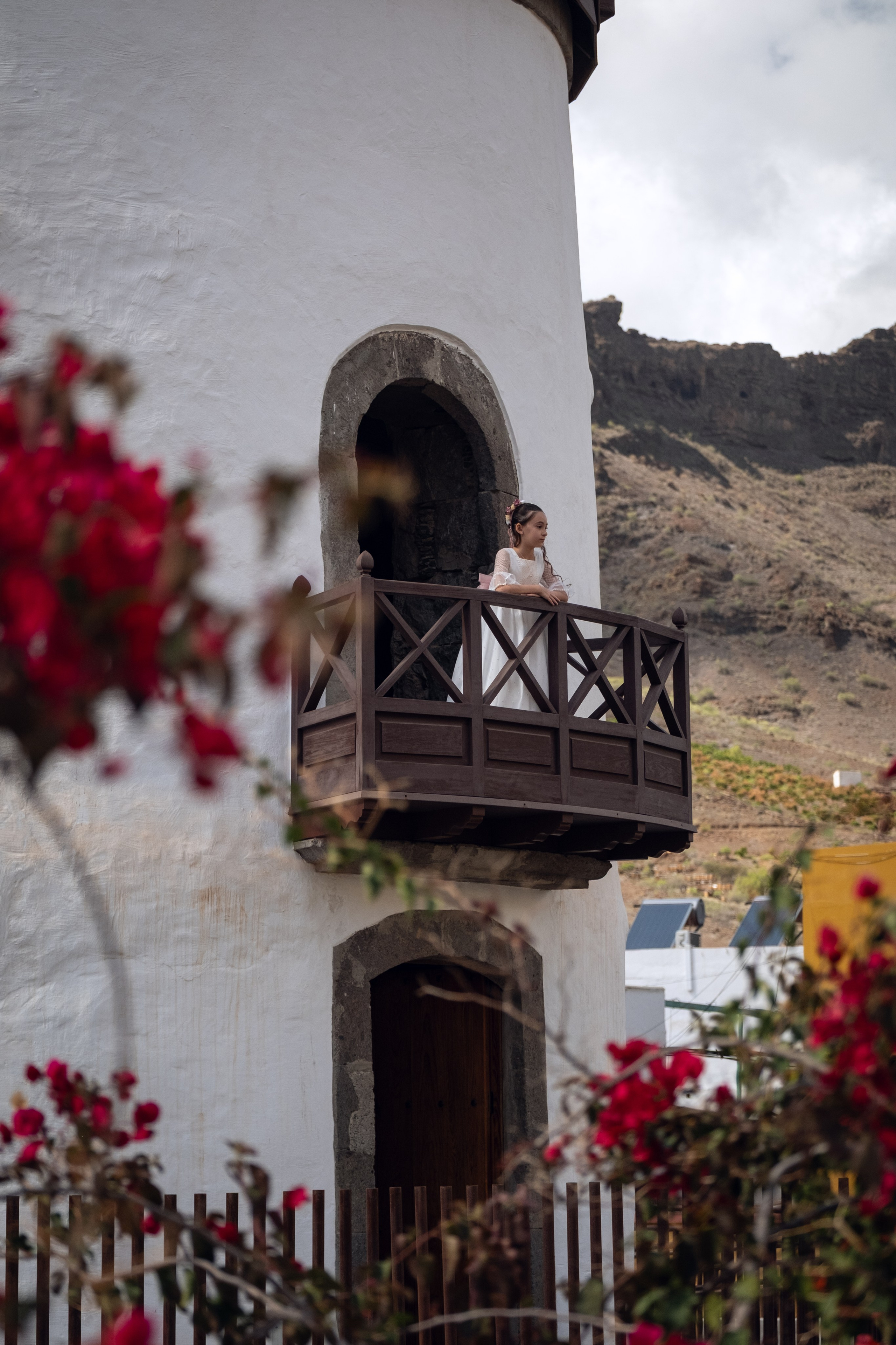 Reportaje de comunión en exteriores de Gran Canaria con luz natural