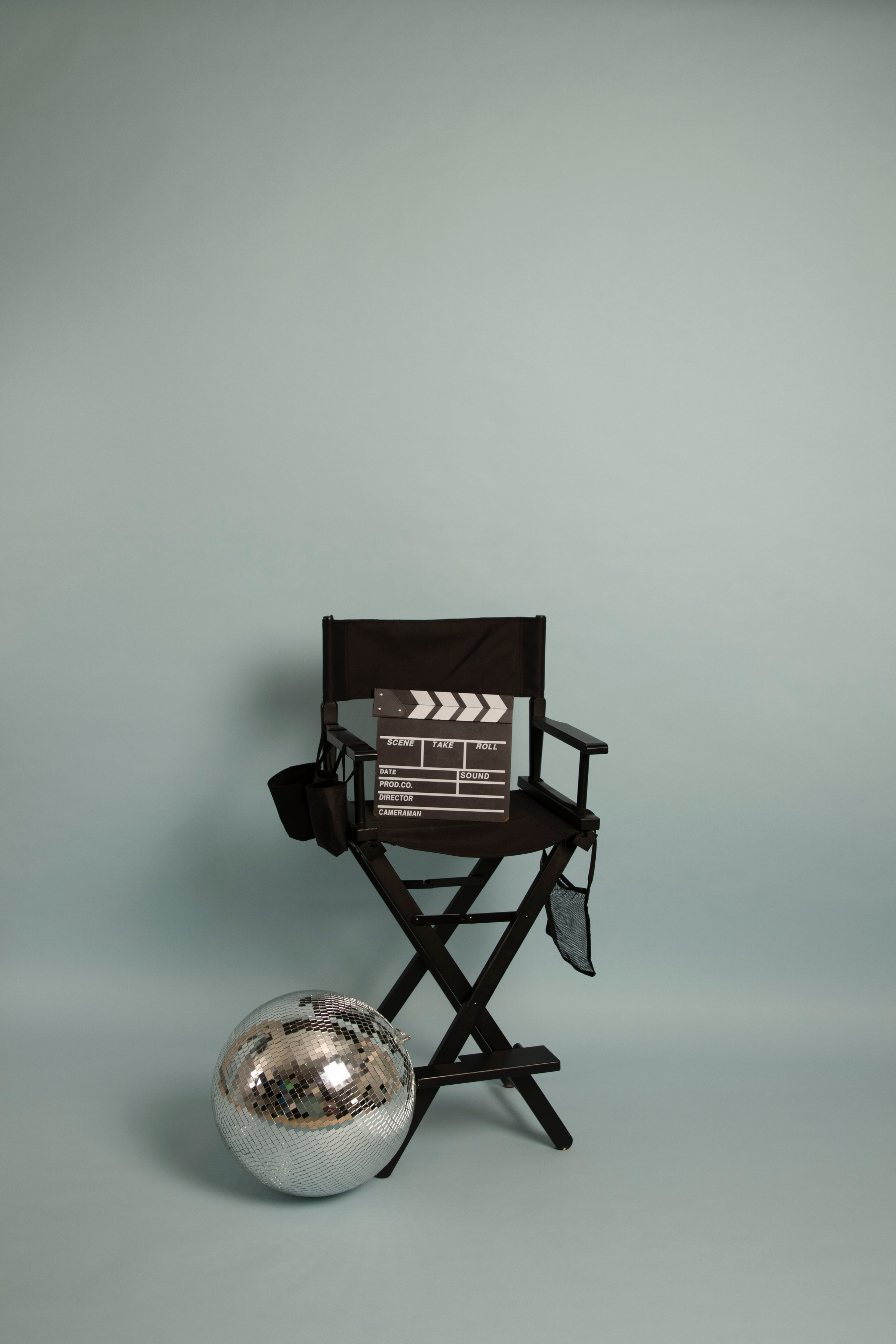 Blue Mist. SHOOT IT YOURSELF — SELF PORTRAIT STUDIO IN CHICAGO