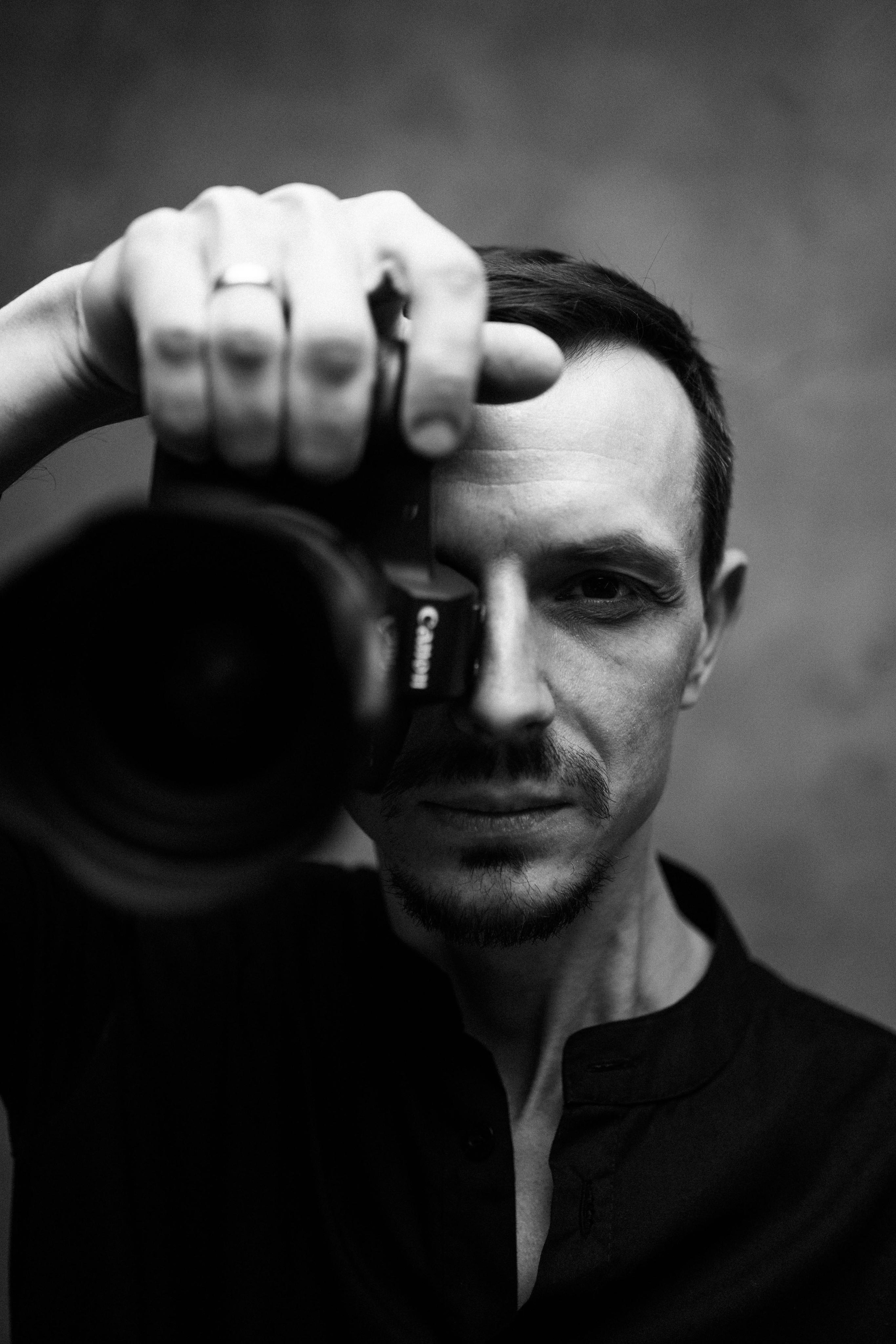 Контакти. Весільний фотограф Сергій Шкрябій