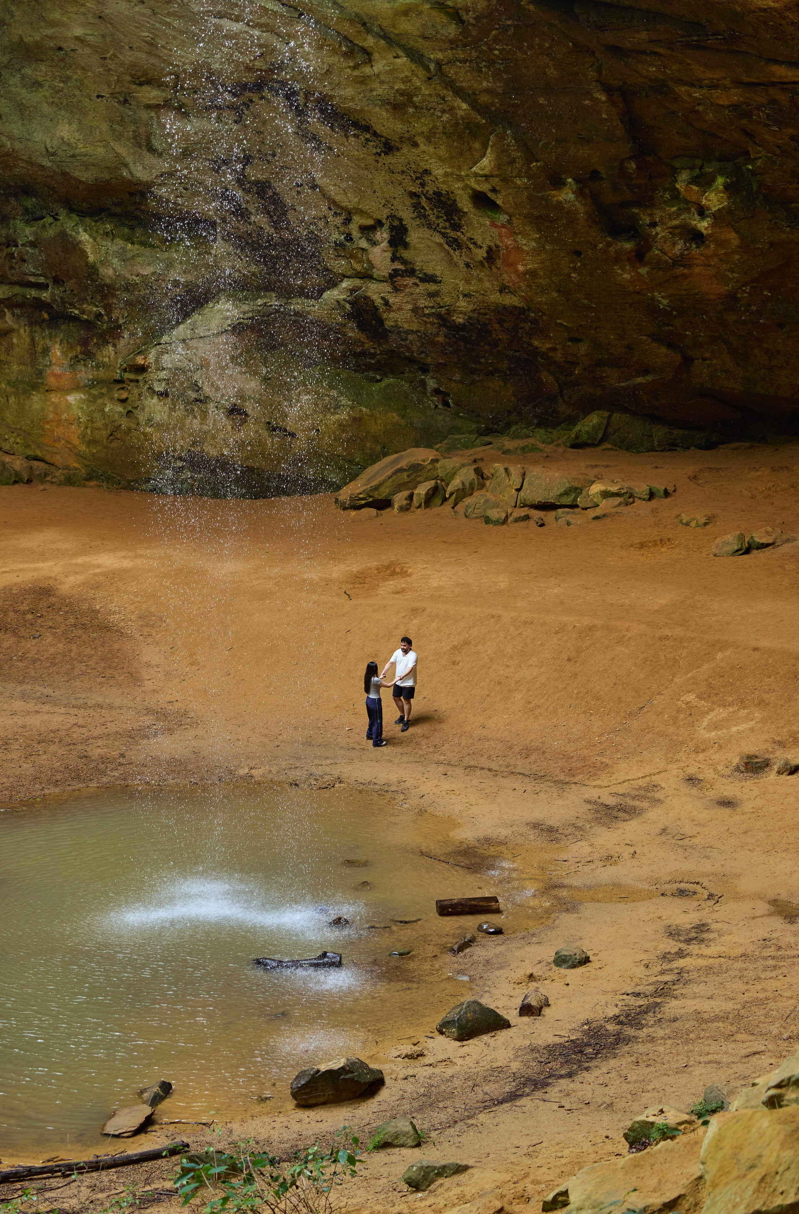 Love, Rain & Waterfalls: A Hocking Hills Proposal. Kovyphoto
