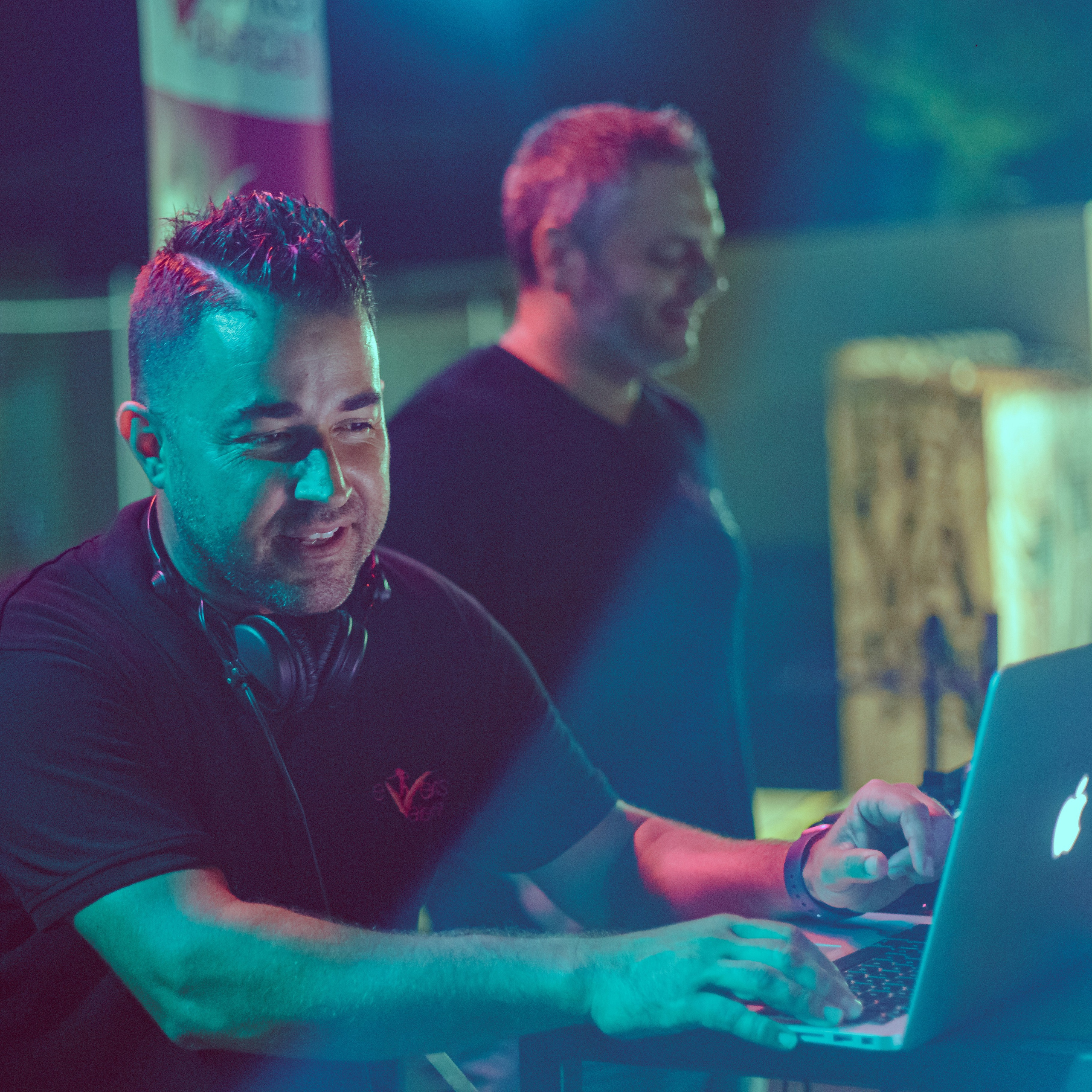 Fotógrafo de retrato, familia y reportajes en Valencia | España | Europa Vitalii Lumier