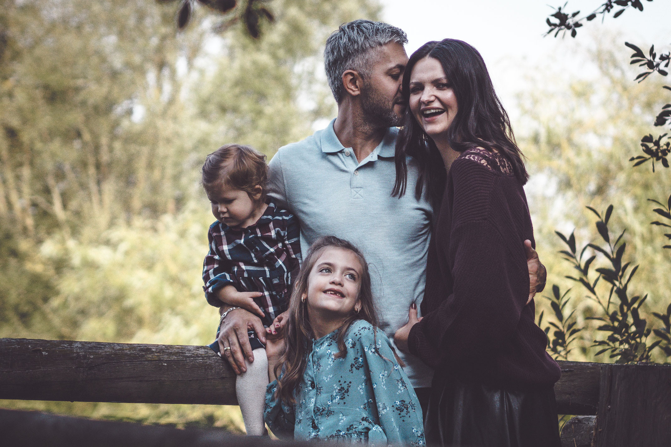 Ich bin Max, Designer, Art & Hochzeitsfotograf aus Germaringen