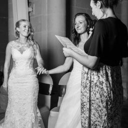 À propos. Photographe professionnelle à Poitiers, Tours et Châtellerault | Studio photo entre Poitiers et Tours – portraits, familles, entreprises, ma