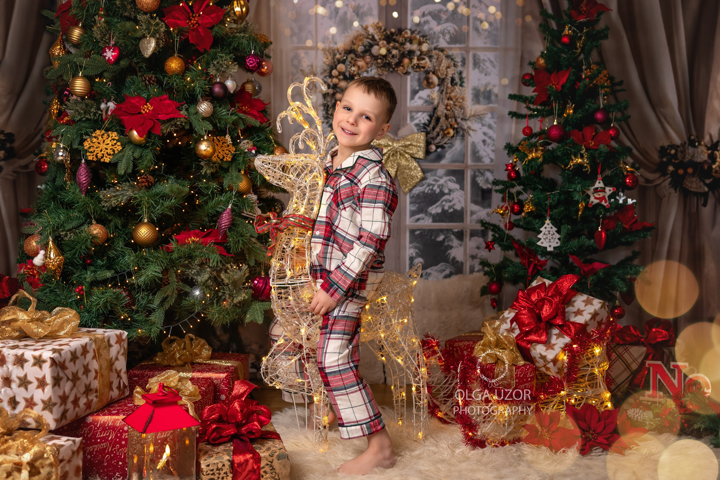 *** CHRISTMAS 2025 ***. Stevenage, Hertfordshire family, maternity and newborn photographer