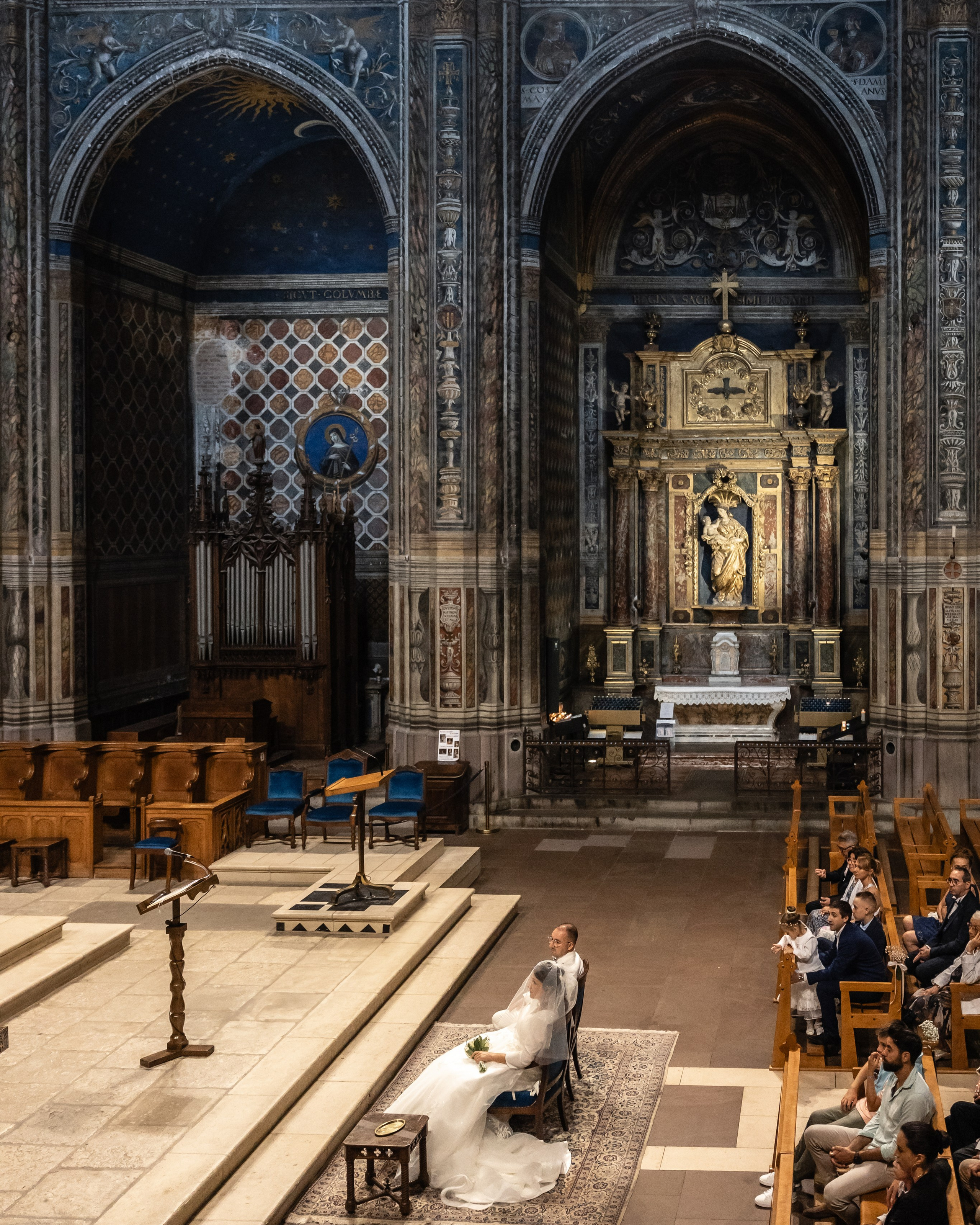 Свадебные фотосессии на юго-западе Франции, запечатленные через свет, эмоции и подлинные моменты. Евгения Смирнова — фотограф в Тулузе и юго-западной Франции