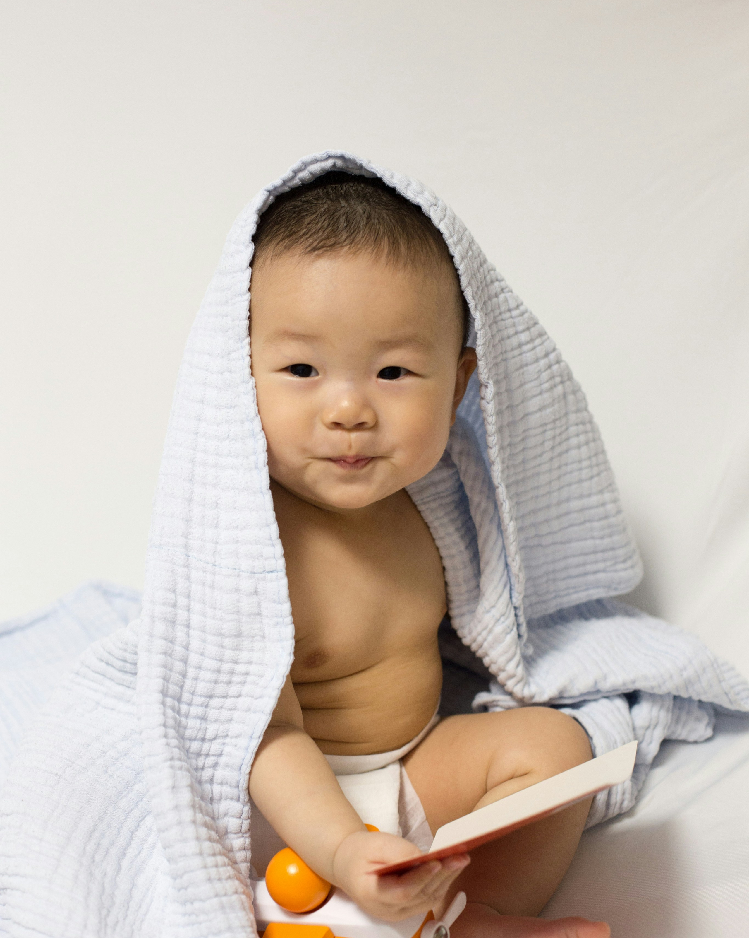 Newborn Photographer in Vaughan | Natural & Timeless Baby Photography. Photographer | Naomi Maklin