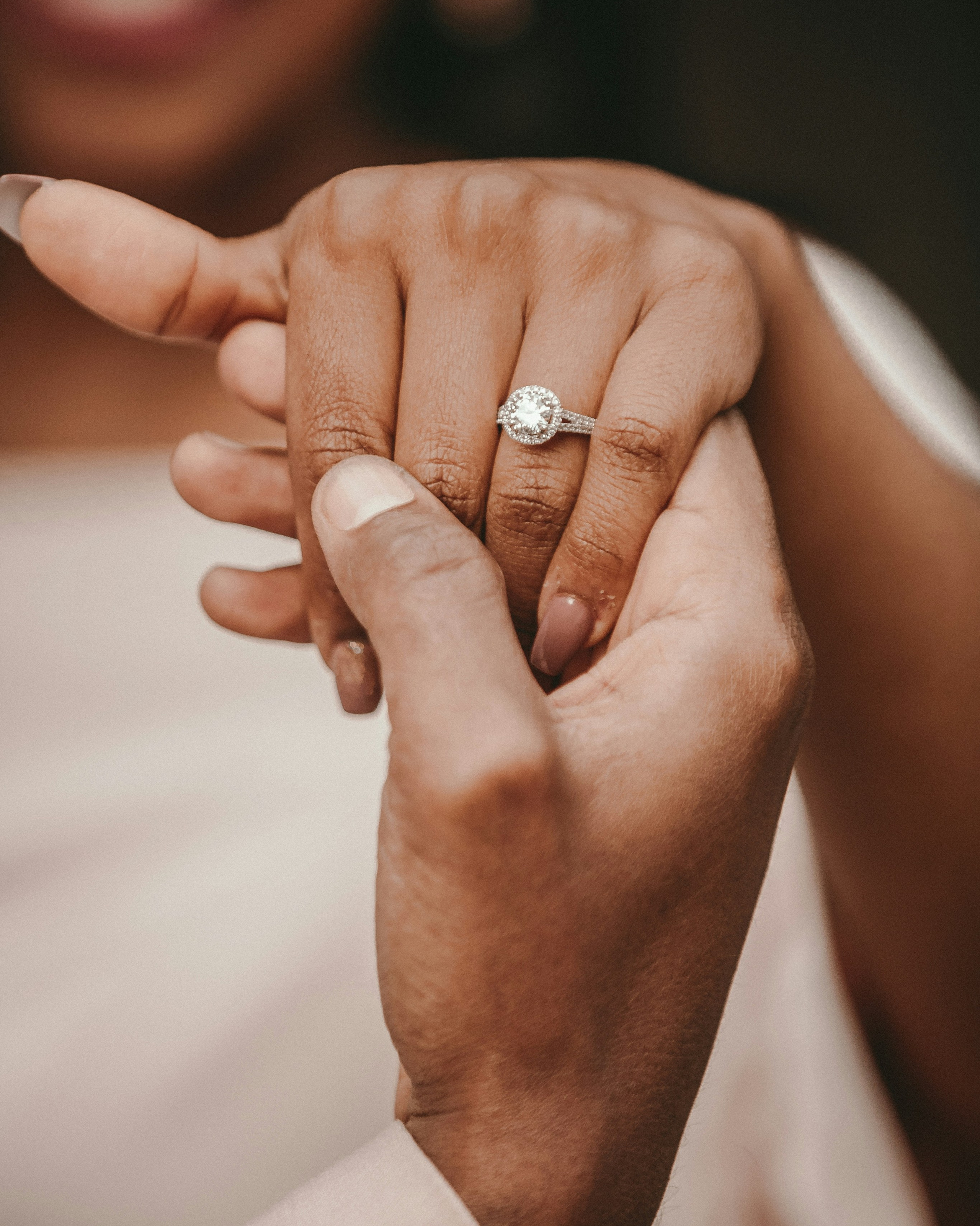Engagement. Photographer | Naomi Maklin