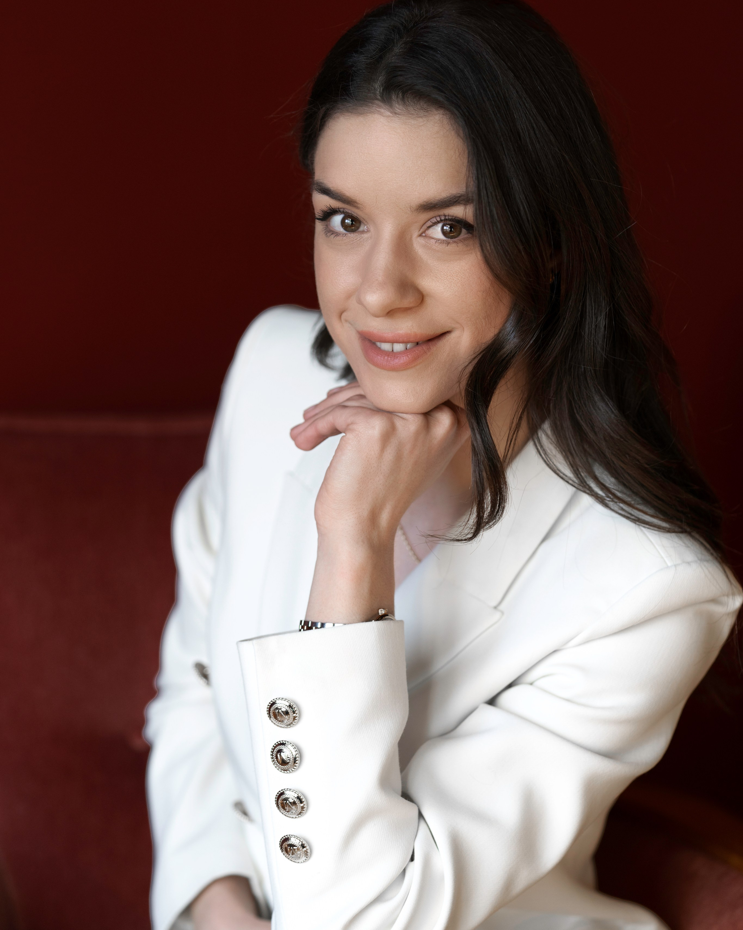 Corporate & Personal Branding Photographer Geneva | Kristine Tsurtsumia Keiser