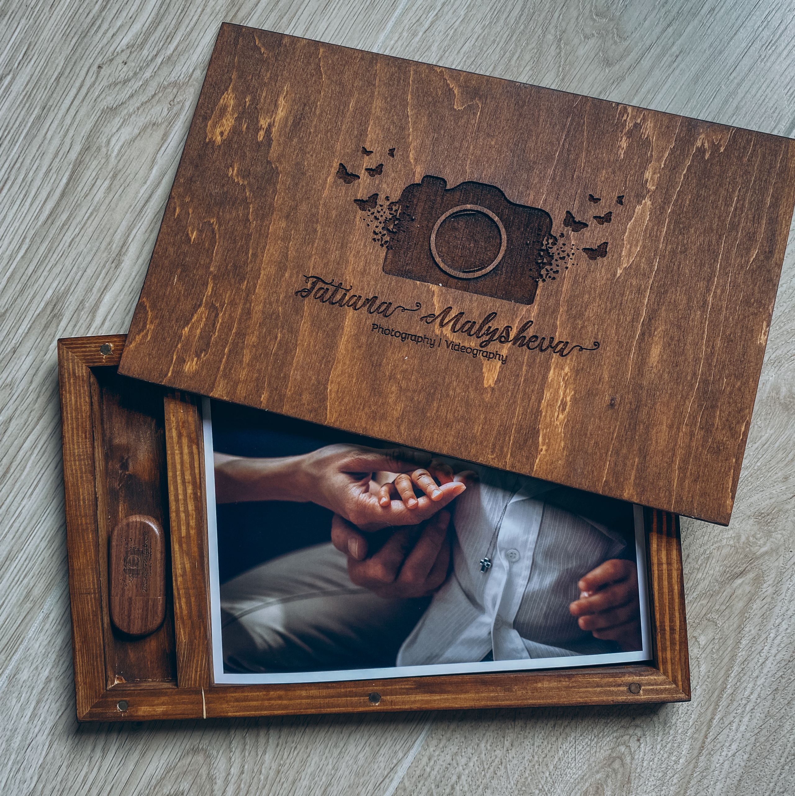 Printed Photos and Canvas. Tatiana Malysheva — family photographer and videographer in Valencia, Spain
