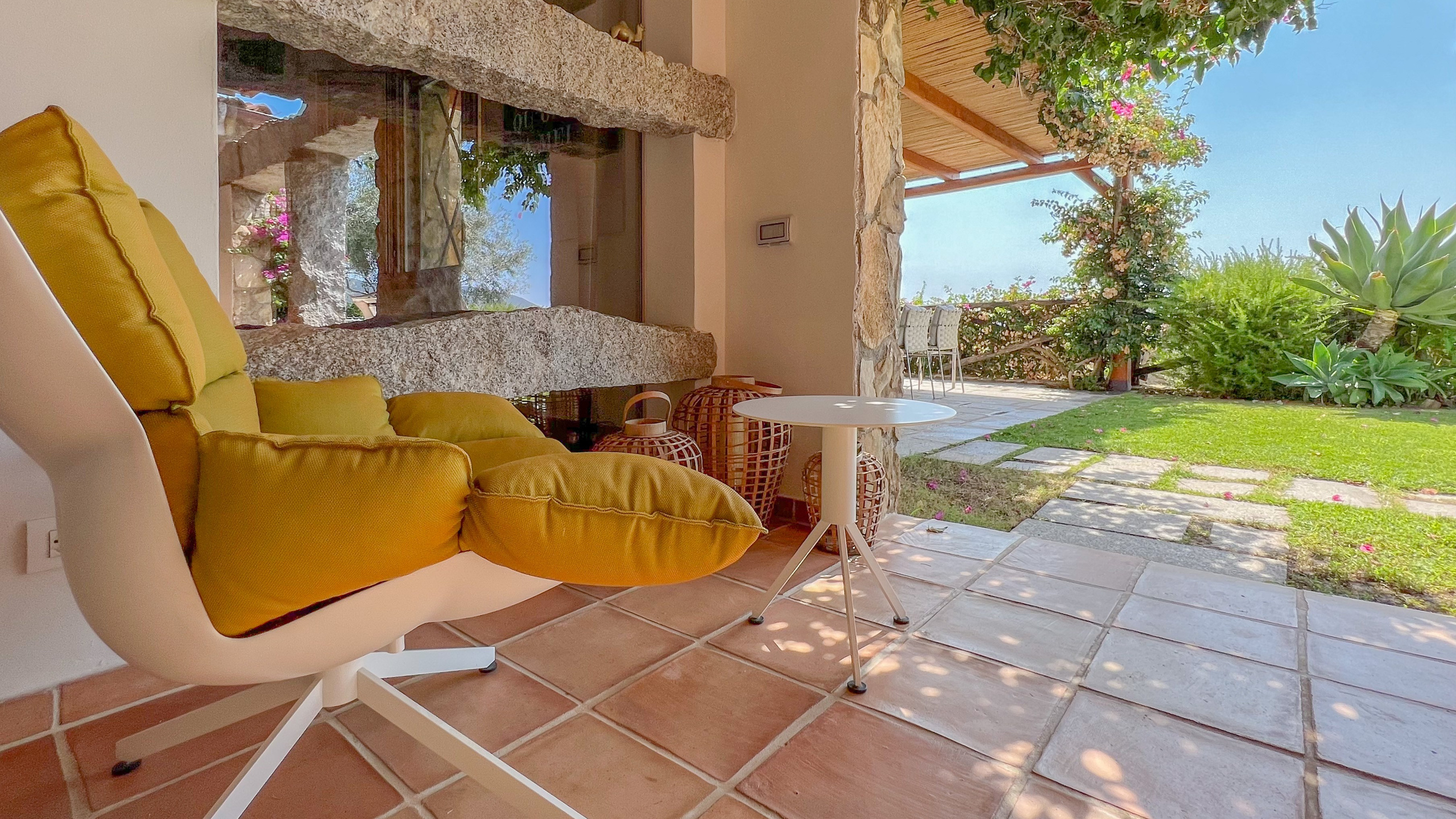 Servizi-affitti-brevi. Eugenia Murru. Fotografa d’interni in Sardegna specializzata in case vacanza, affitti brevi. Foto naturali per Airbnb, Immobiliare in 48 ore