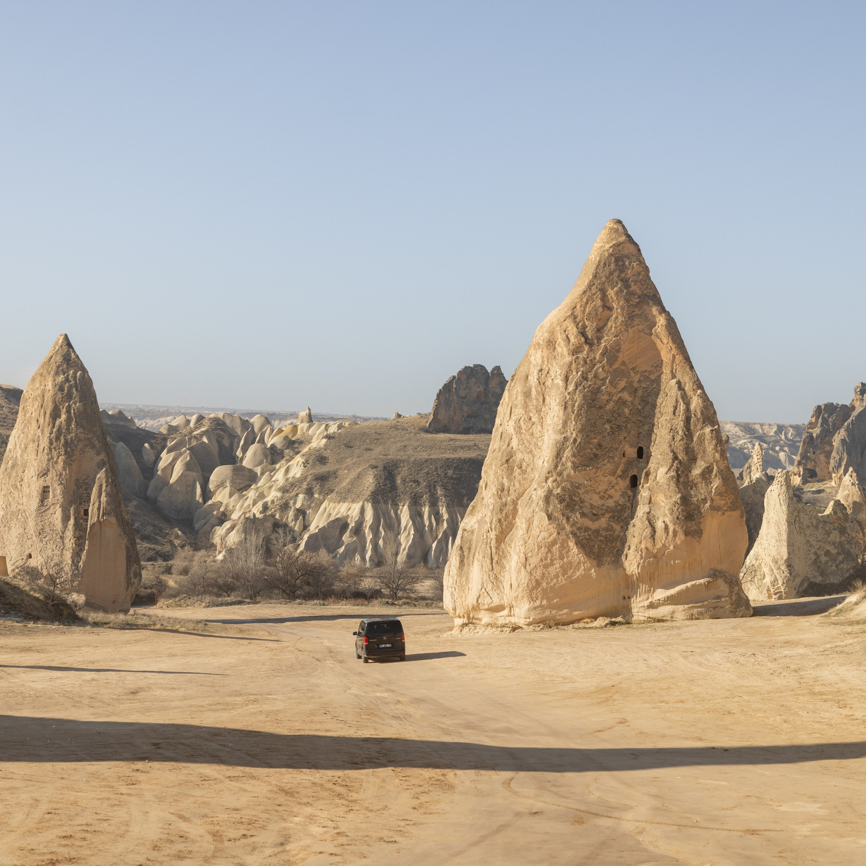 Экскурсии по Каппадокии – Откройте магию региона с нашими турами. Ваш помощник в Каппадокии: Индивидуальные экскурсии, маршруты, полеты на воздушном шаре и другие активности