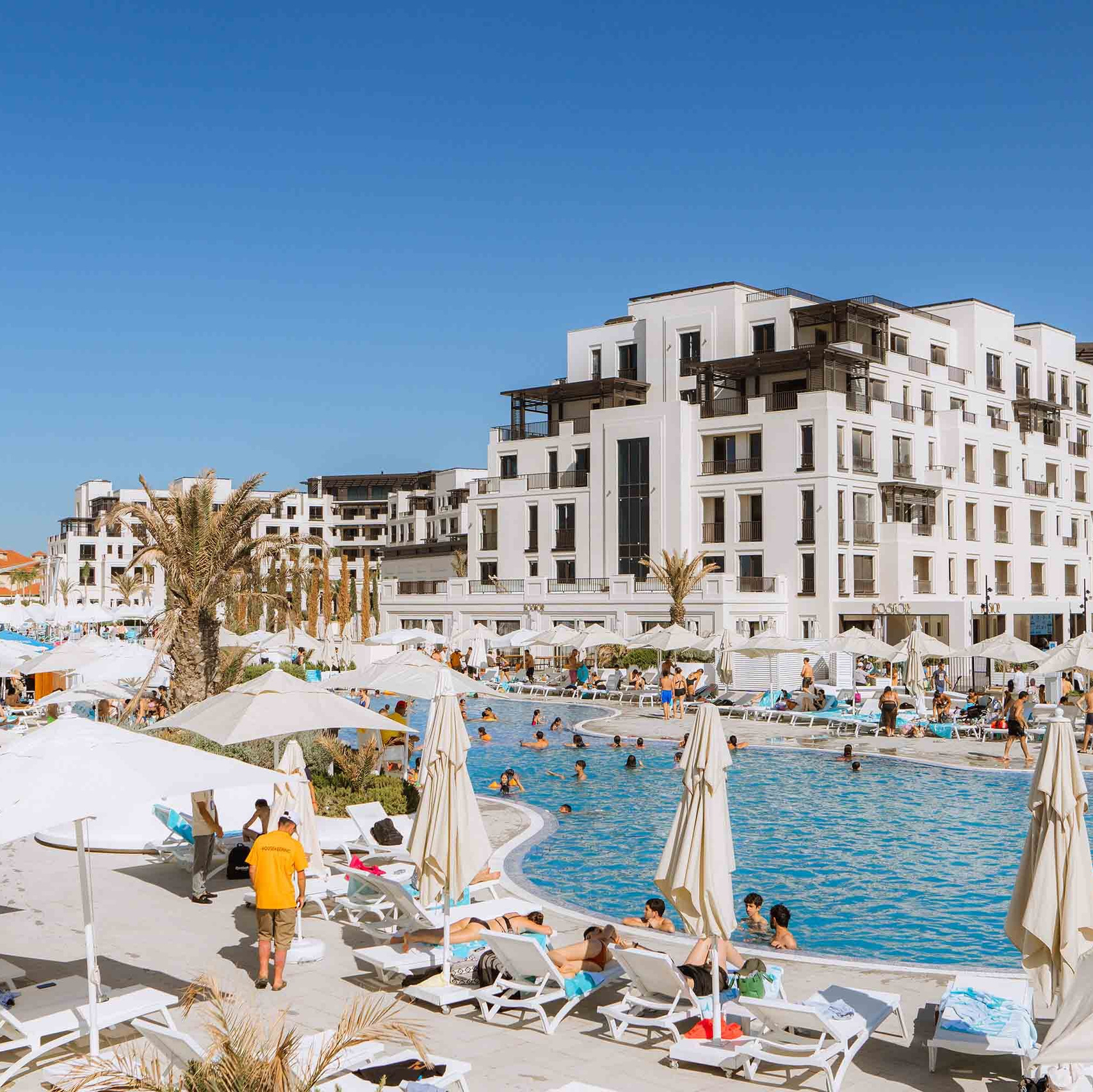 Explore Azerbaijan in Comfort & Style | Supreme Travel. Travel & Concierge Company in Russia and Azerbaijan