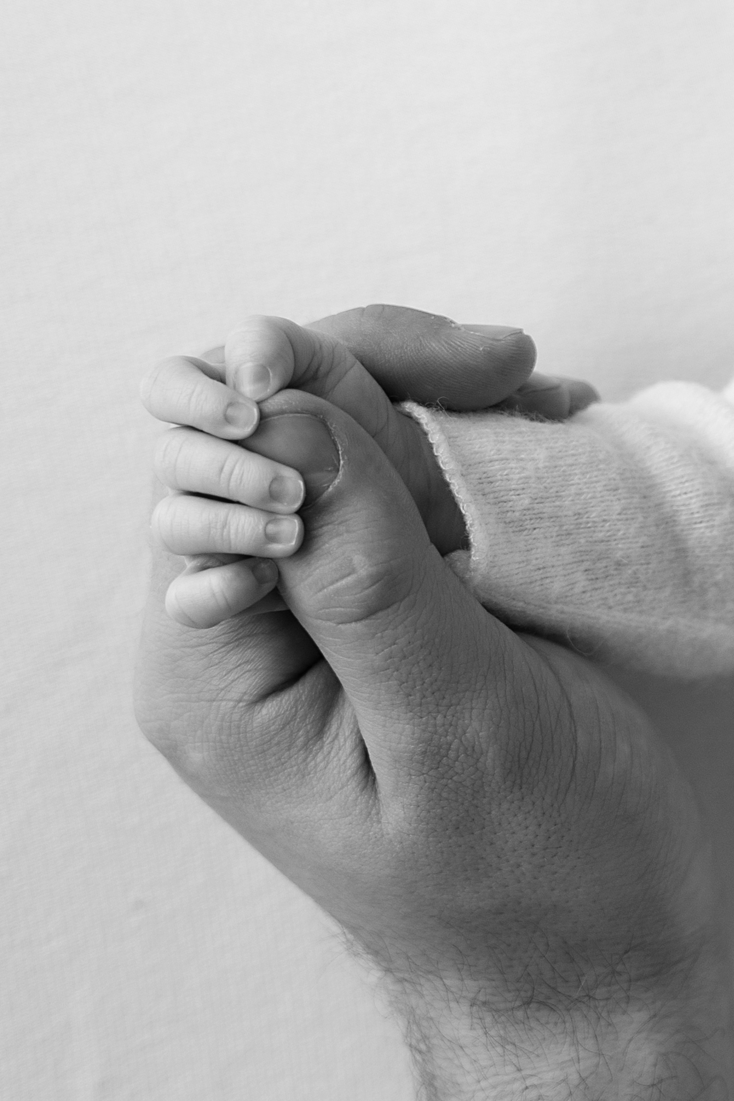 De ce să rezervi o ședință foto pentru nou-născut?. Fotograf maternitate, nou-născuți și familie în Cluj-Napoca | Roxana Rusu