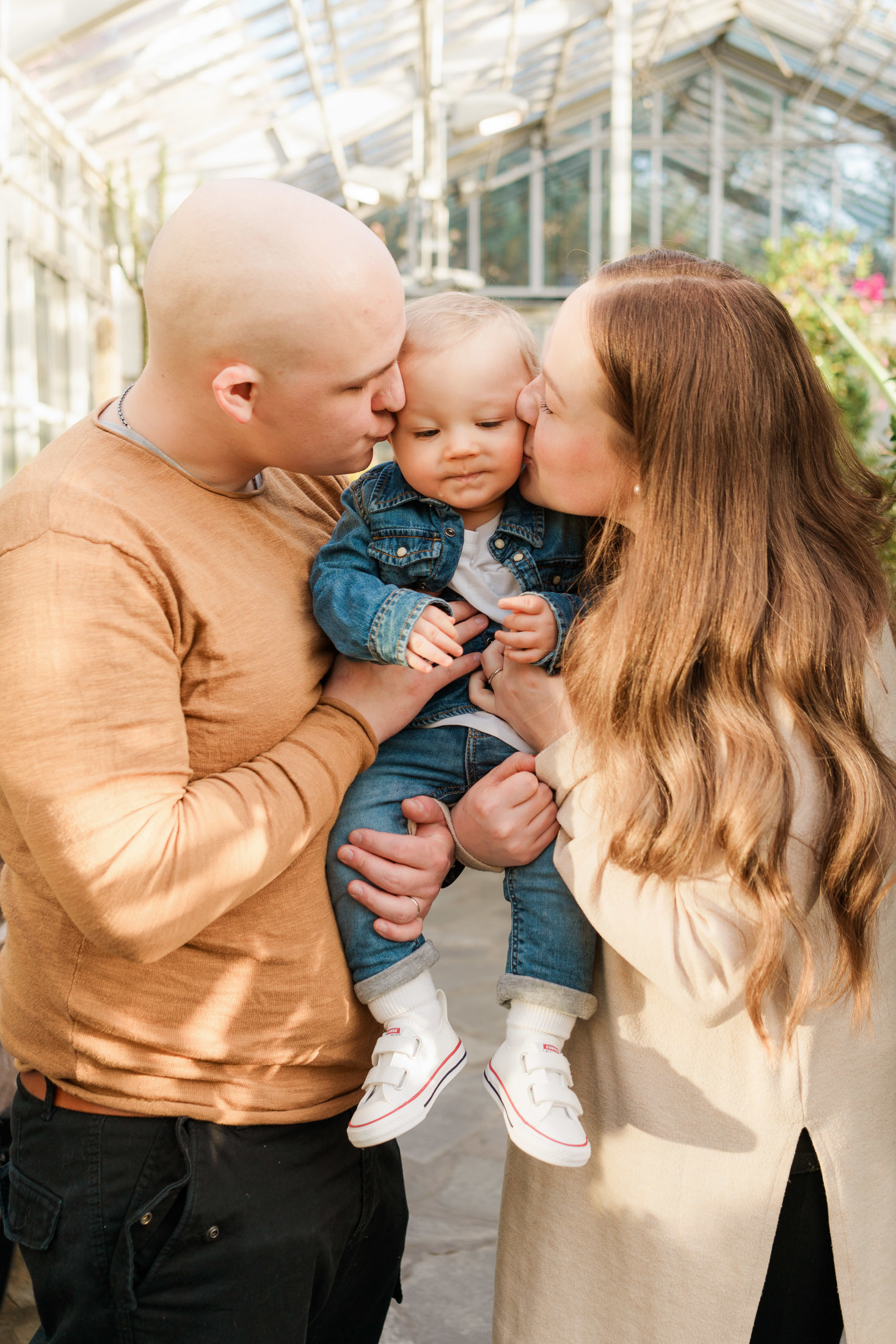 1-vuotiskuvaus Talvipuutarhassa