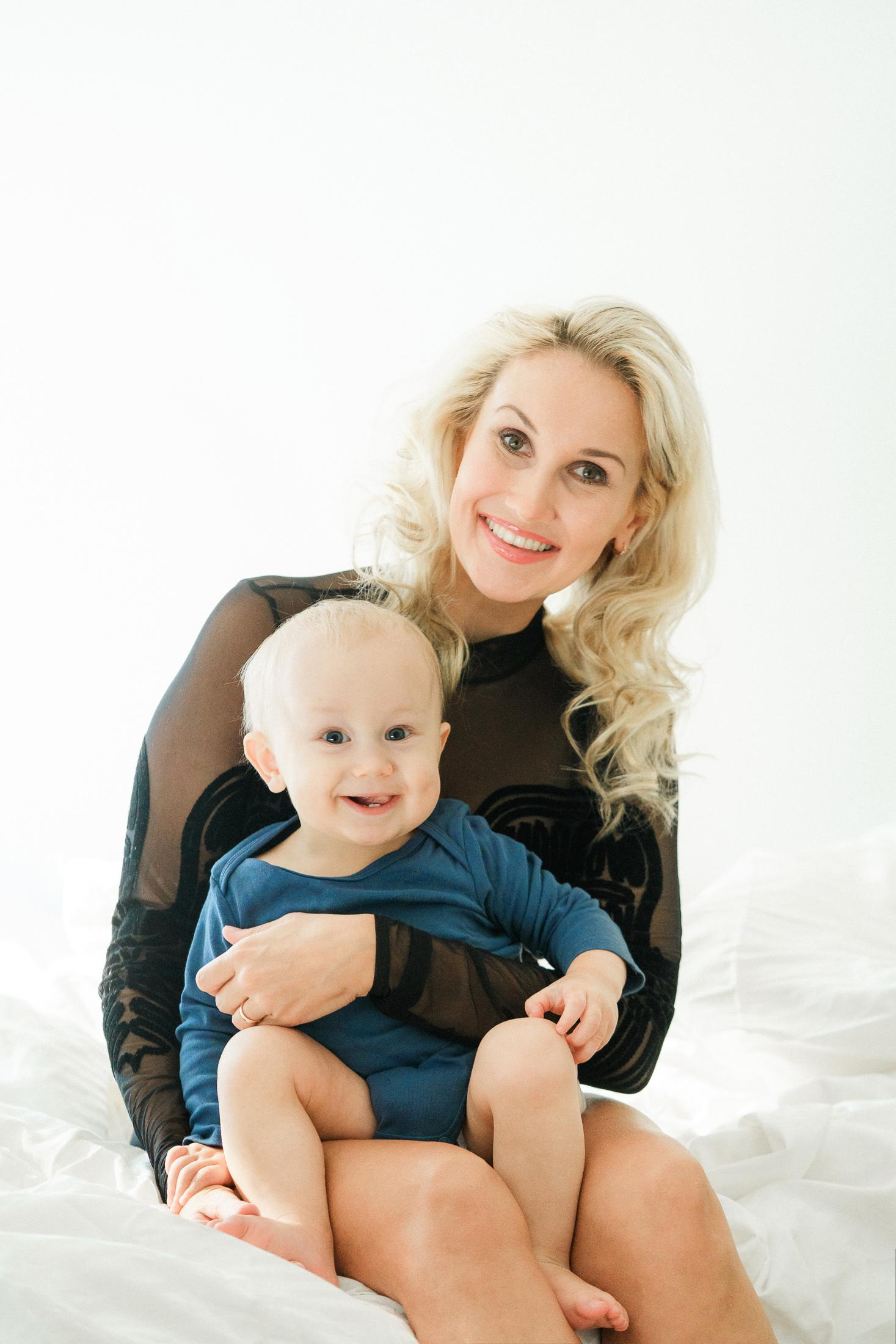 Äiti- lapsikuvaus asiakkaan kotona