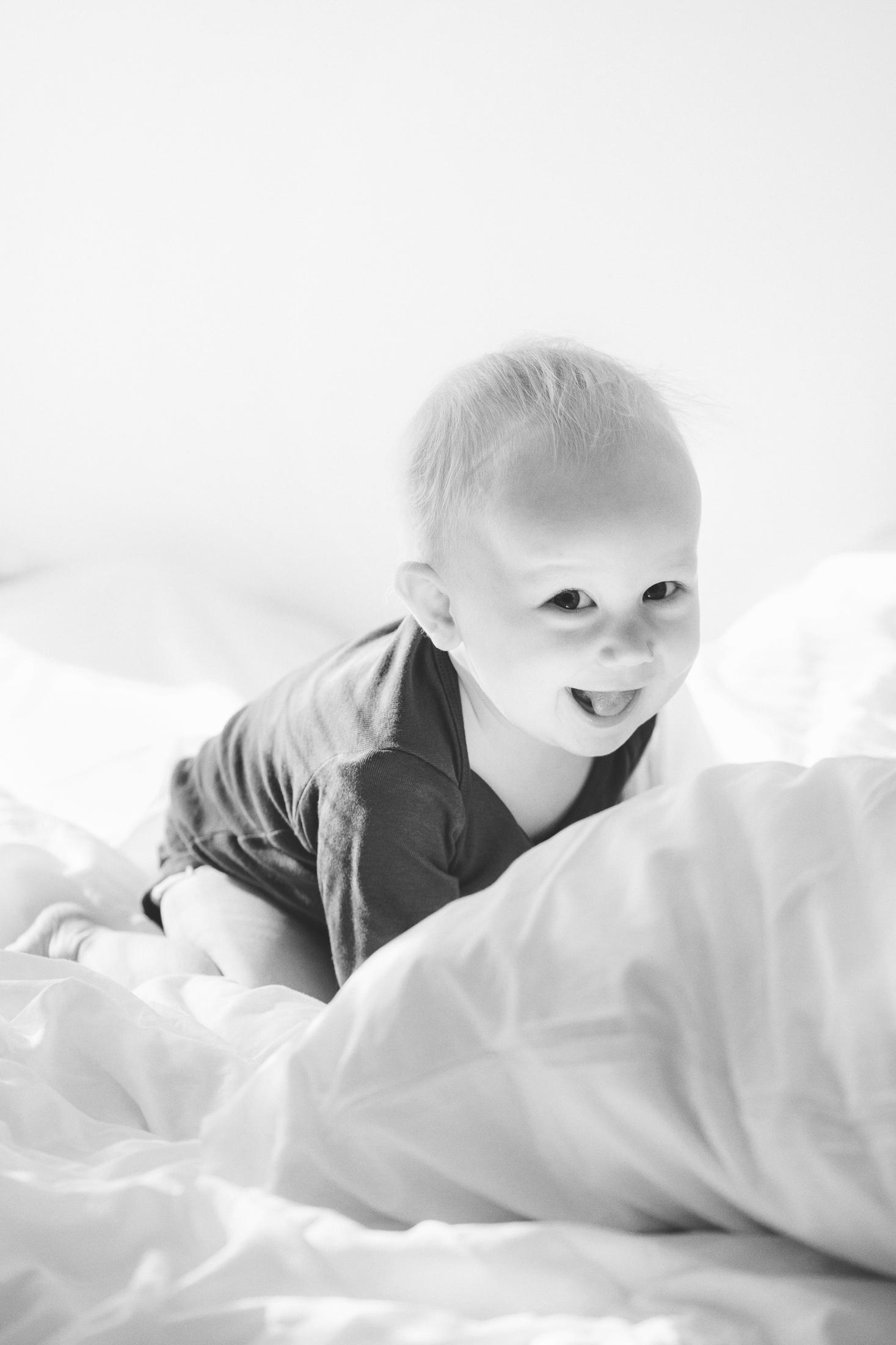 Äiti- lapsikuvaus asiakkaan kotona